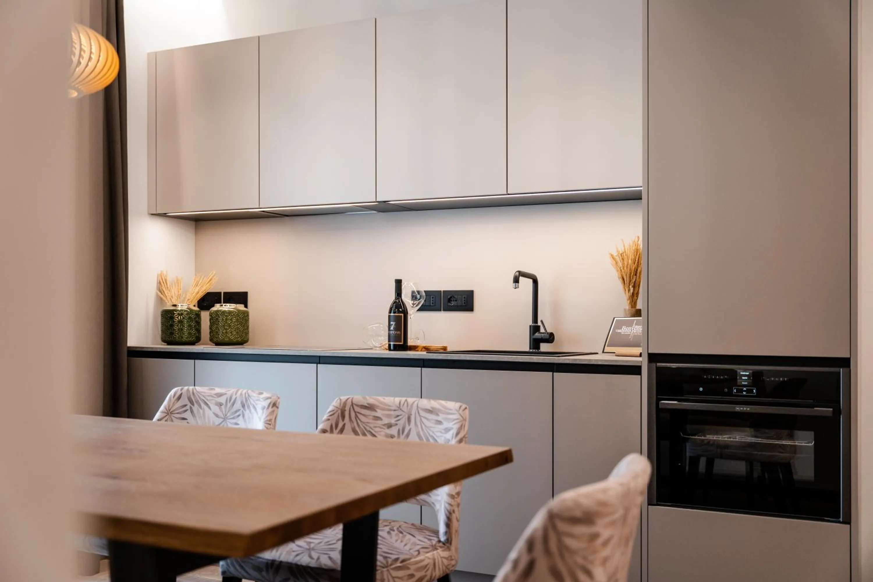 Bed in Sibenbras Natural Aparthotel