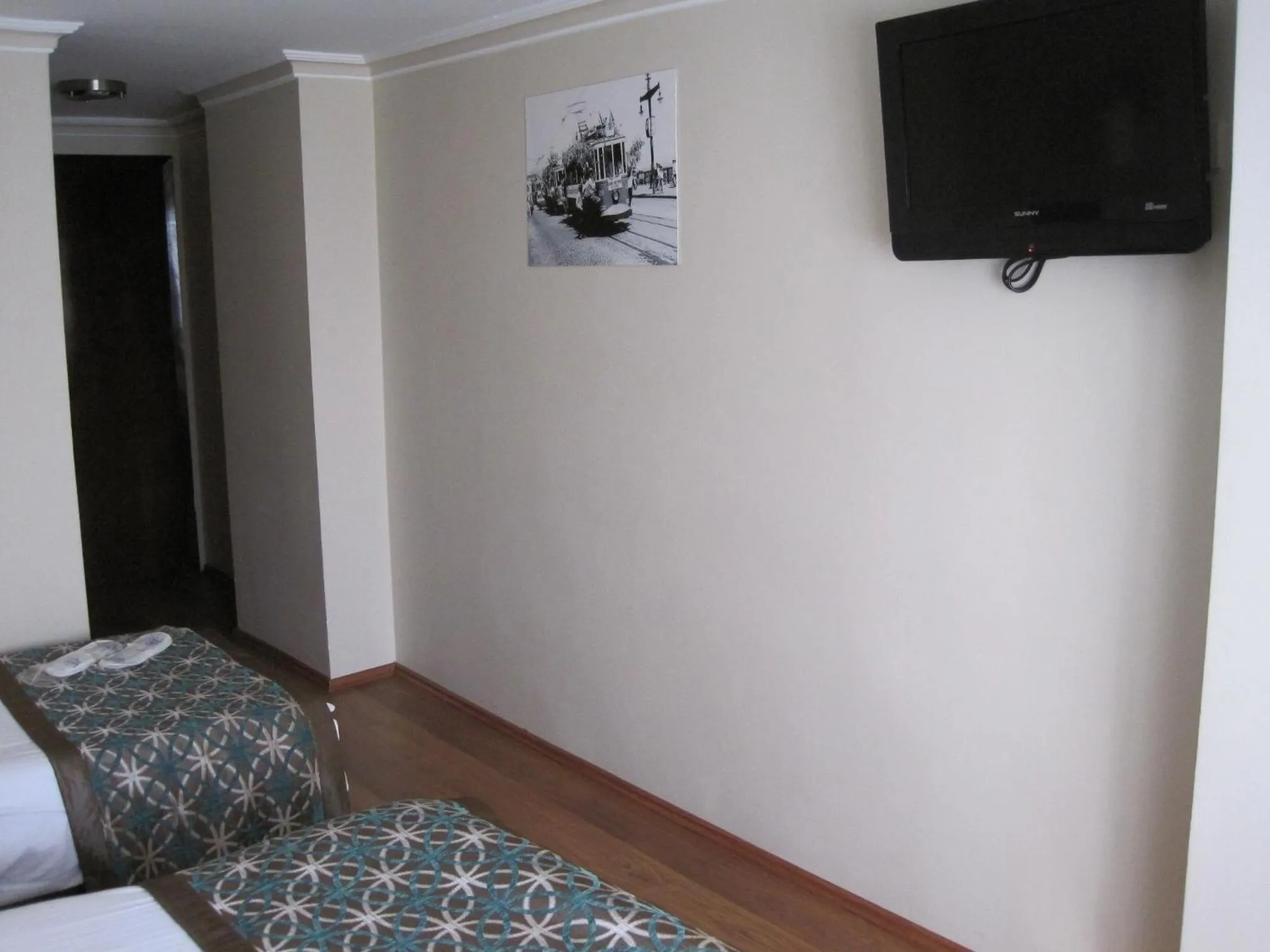 Photo of the whole room, Bed in Avlonya Hotel