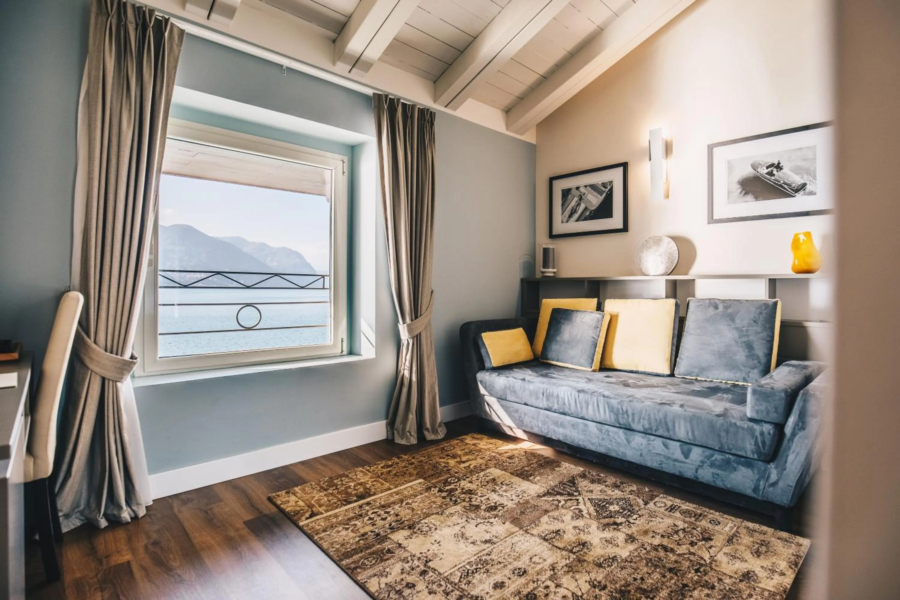 View (from property/room), Bed in Araba Fenice Hotel