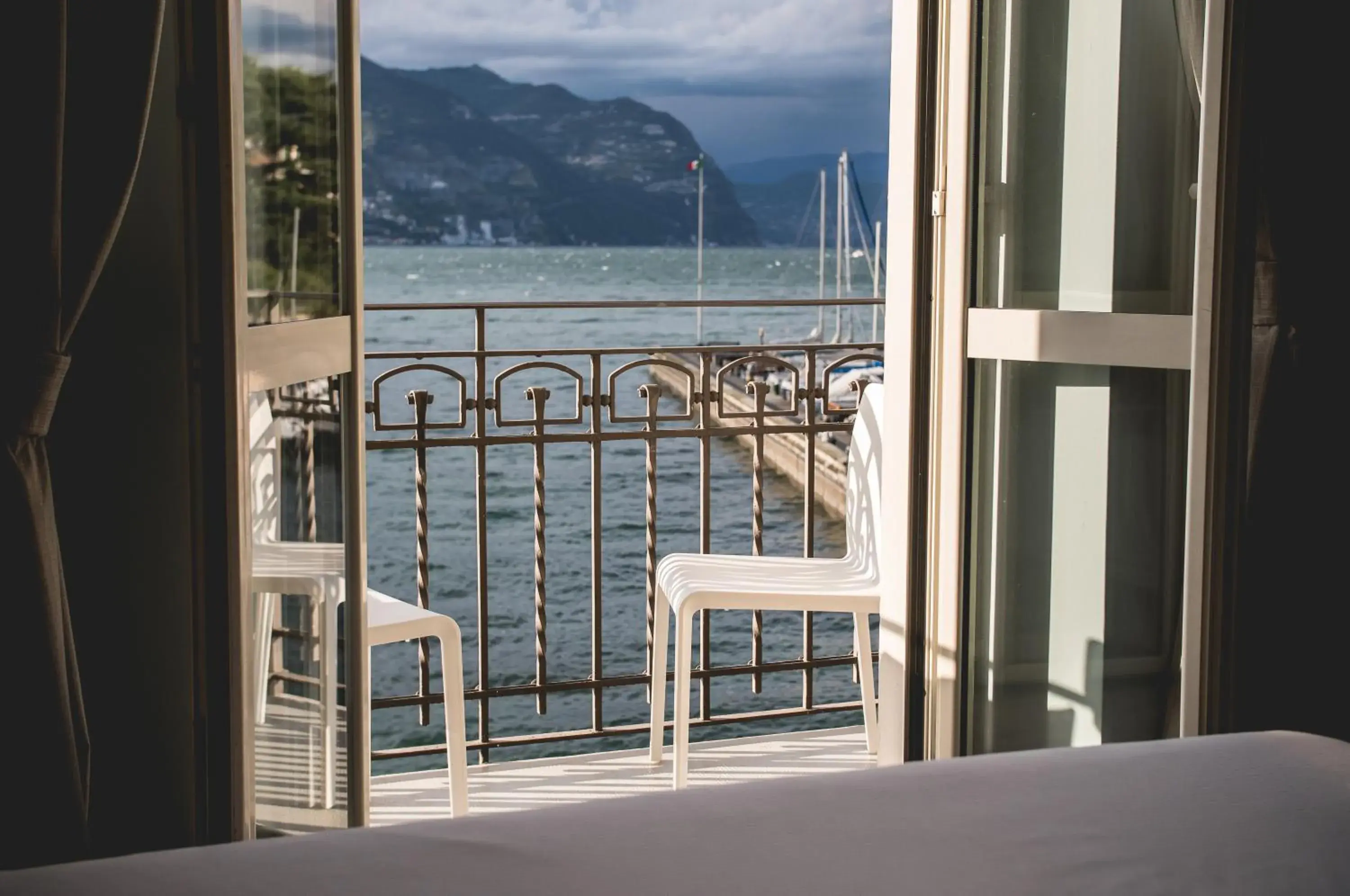 Superior Double or Twin Room with Balcony and Lake View in Araba Fenice Hotel Superior Double or Twin Room with Balcony and Lake View in Araba Fenice Hotel