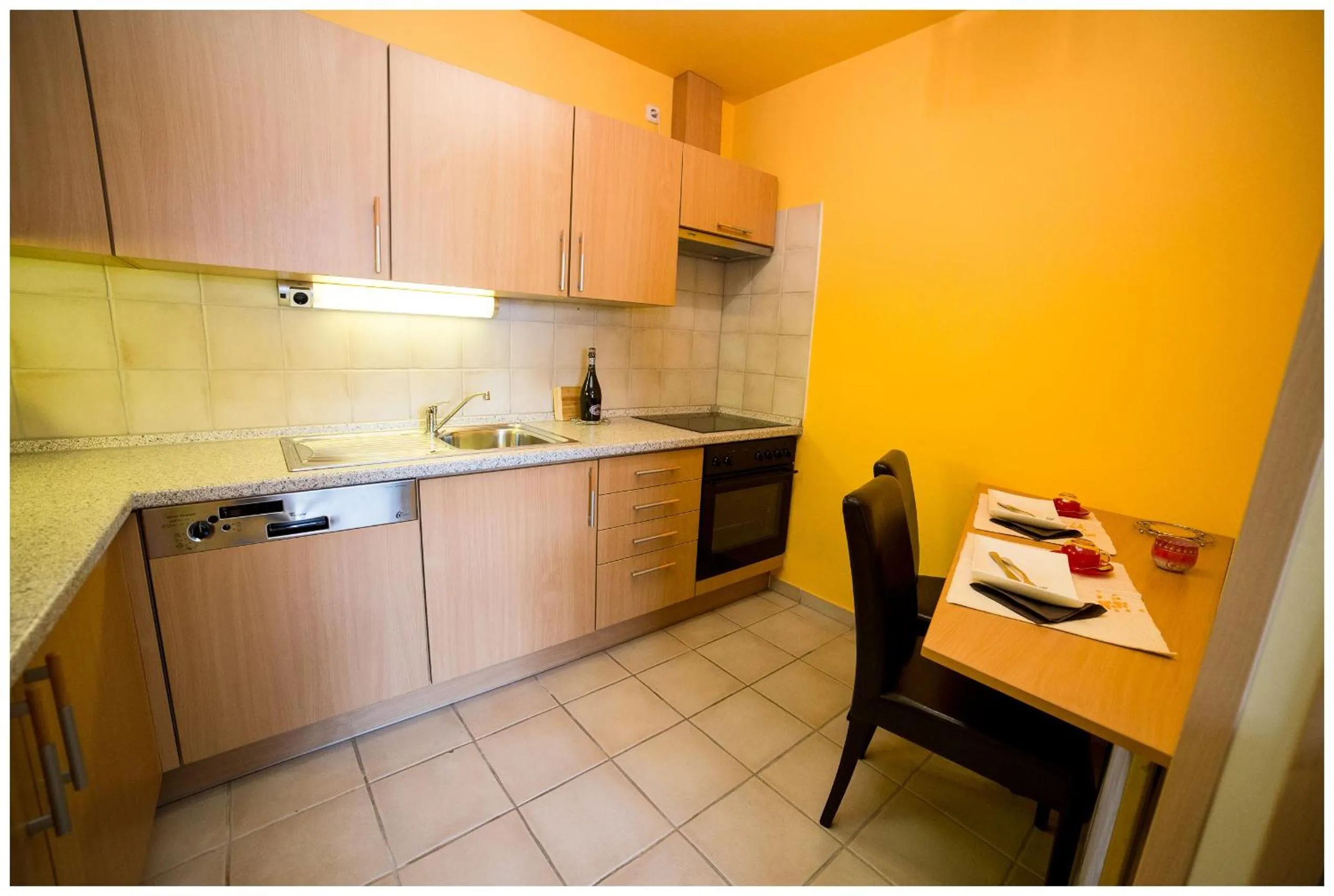 Kitchen or kitchenette in Arpad Bridge Apartments