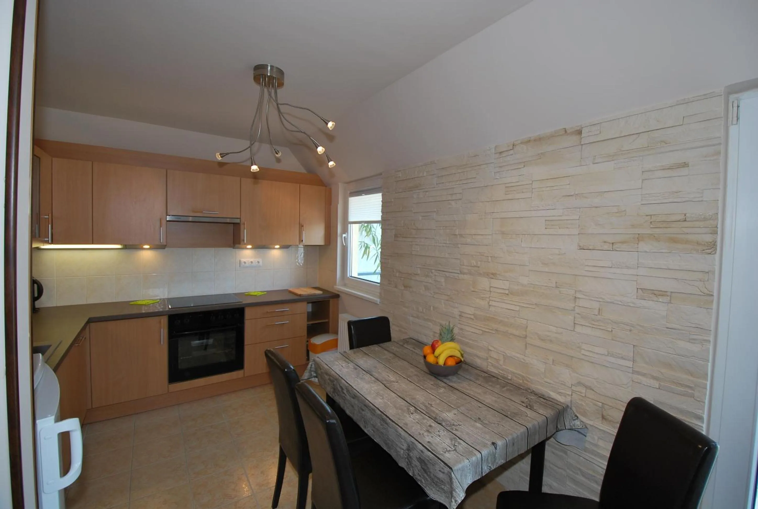 Kitchen or kitchenette in Arpad Bridge Apartments