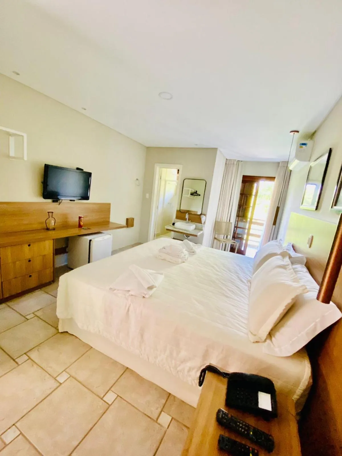 Shower, Bed in WINNER BEACH HOTEL