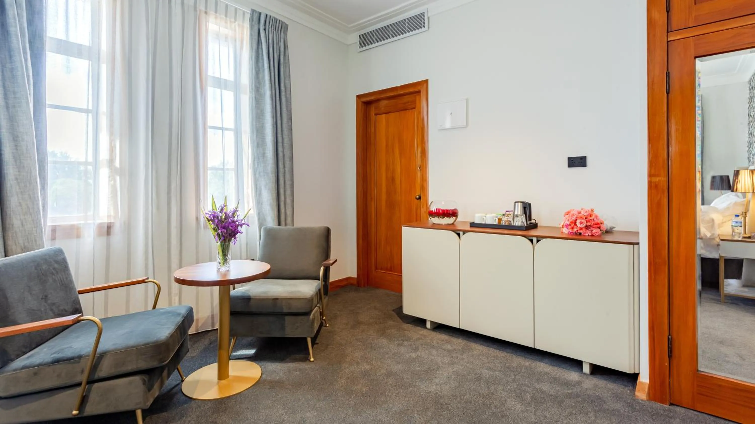 Seating area in Wigram Hotel