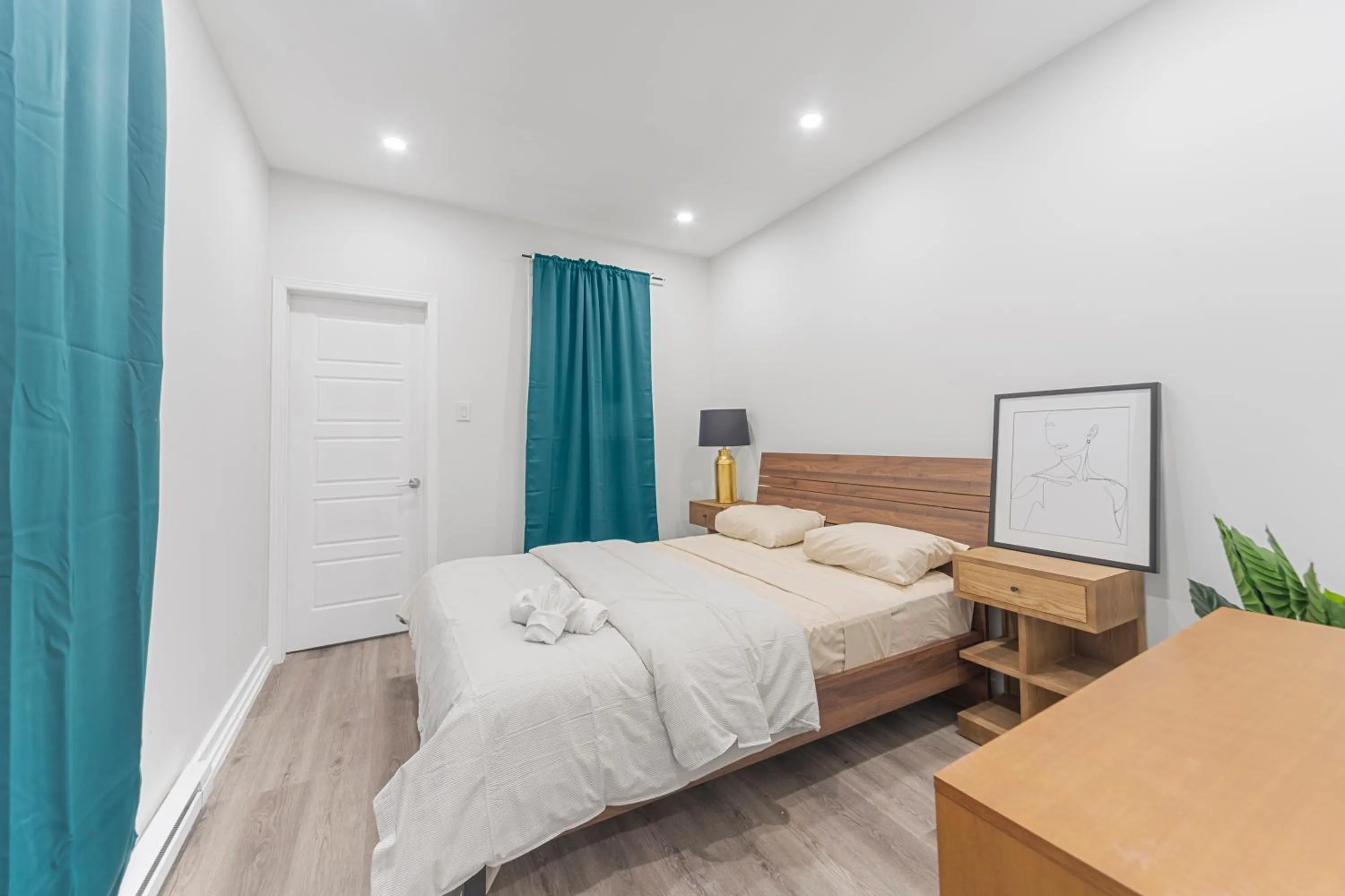 Bed in Stonewall Suites