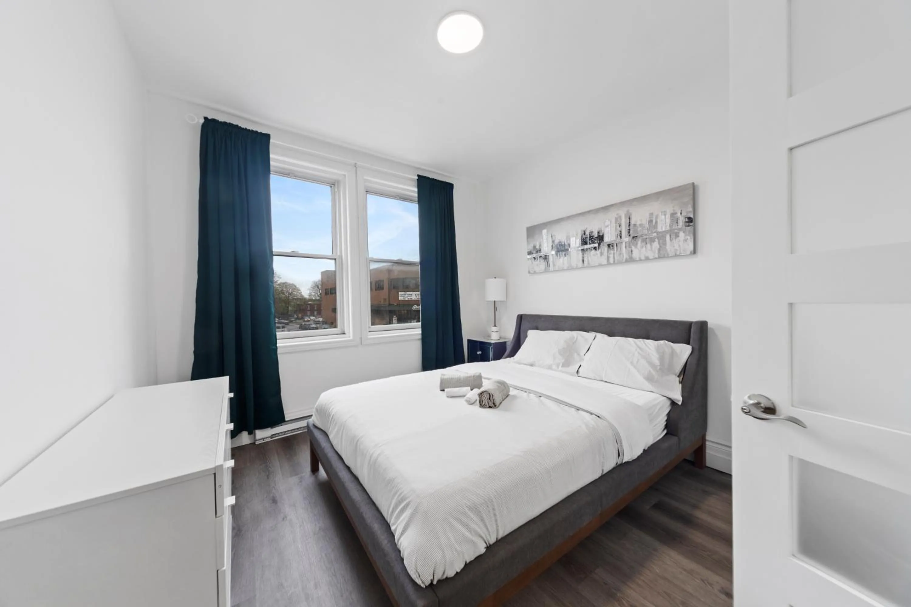 Bed in Stonewall Suites