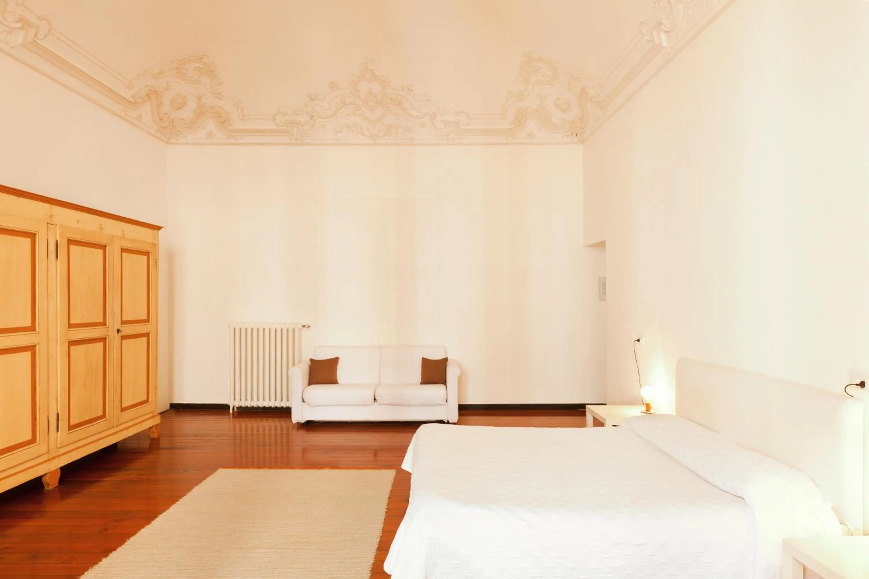 Bedroom in Palazzo Cicala