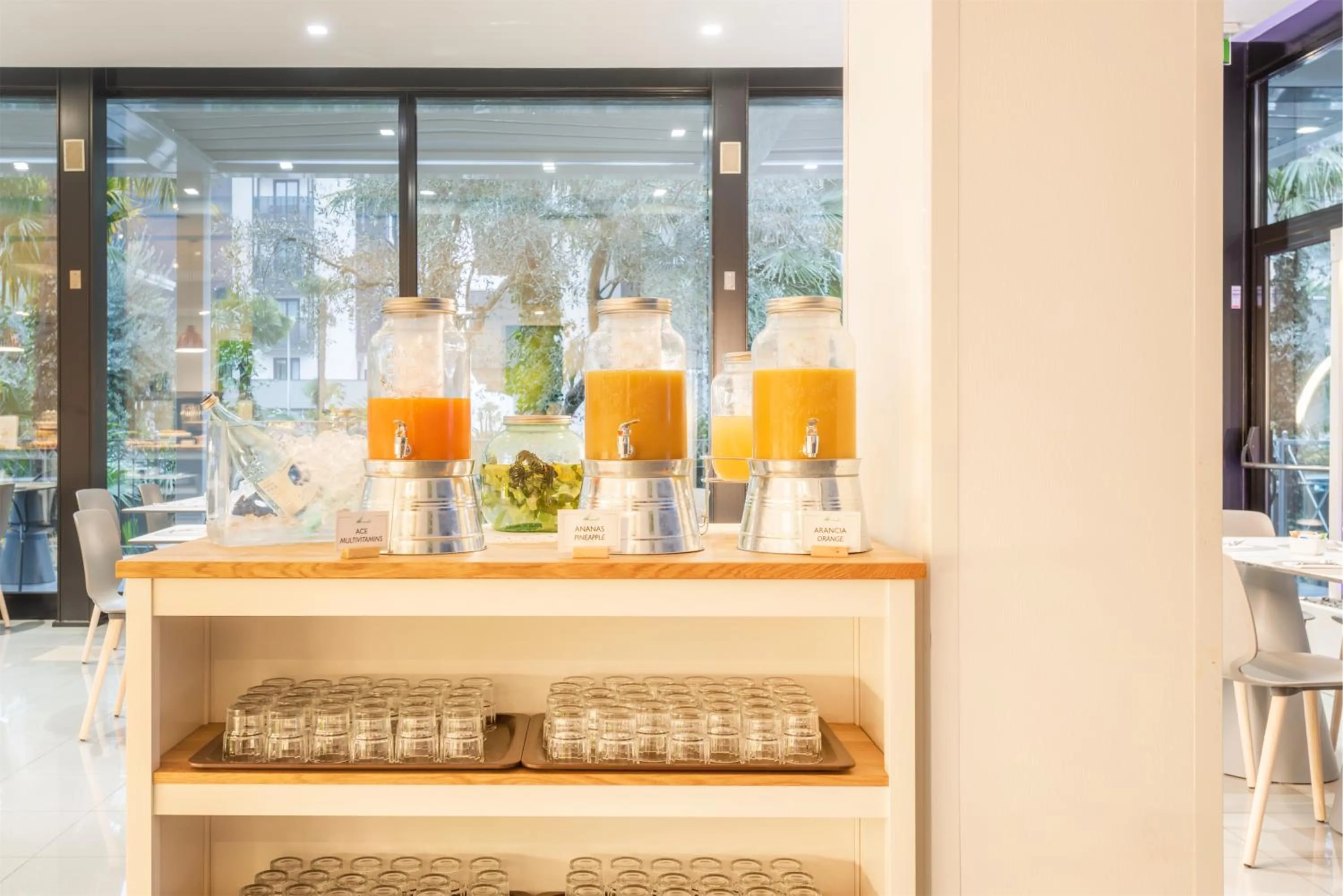 Breakfast in Hotel Gabry