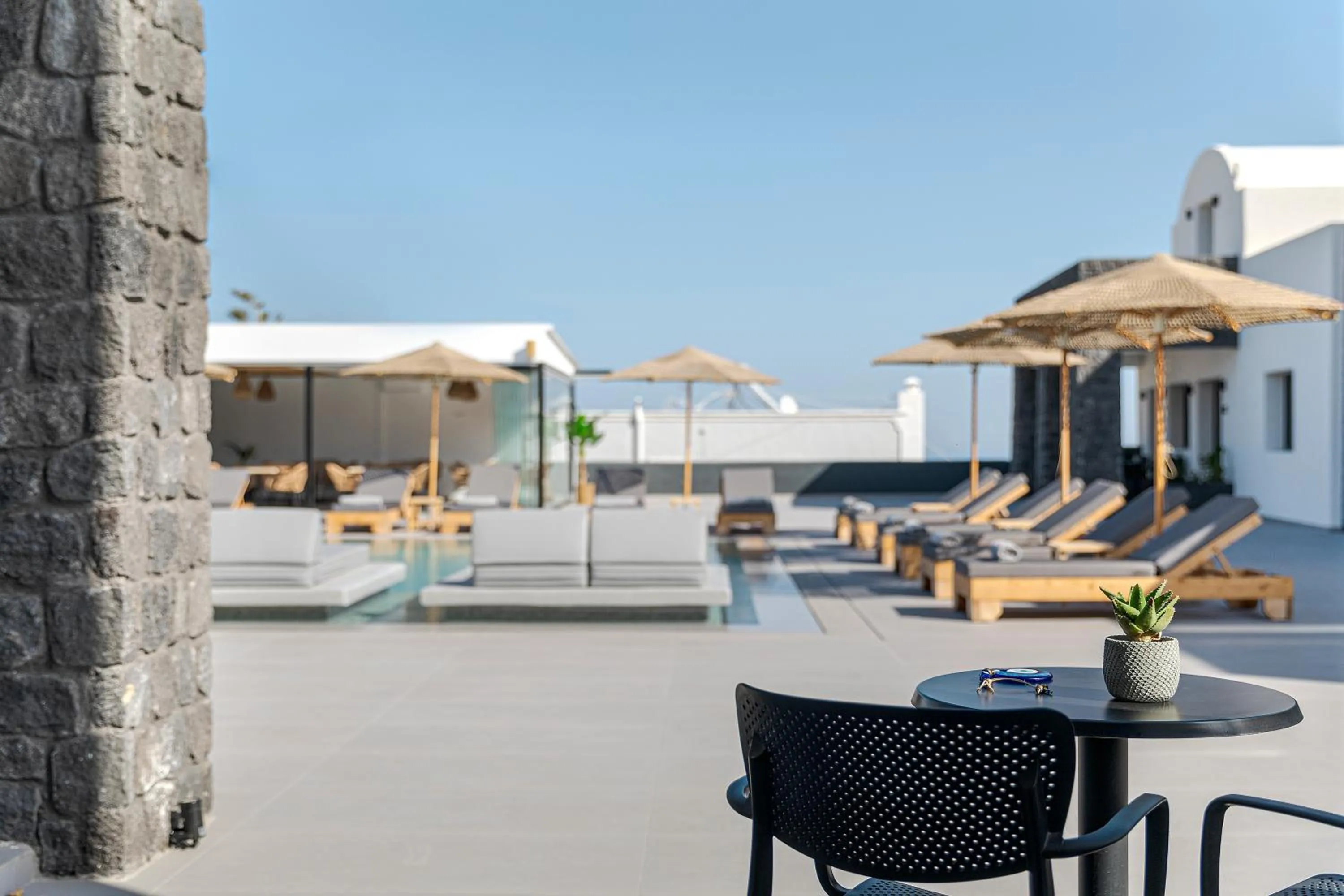 Patio in Onyx Hotel & Suites