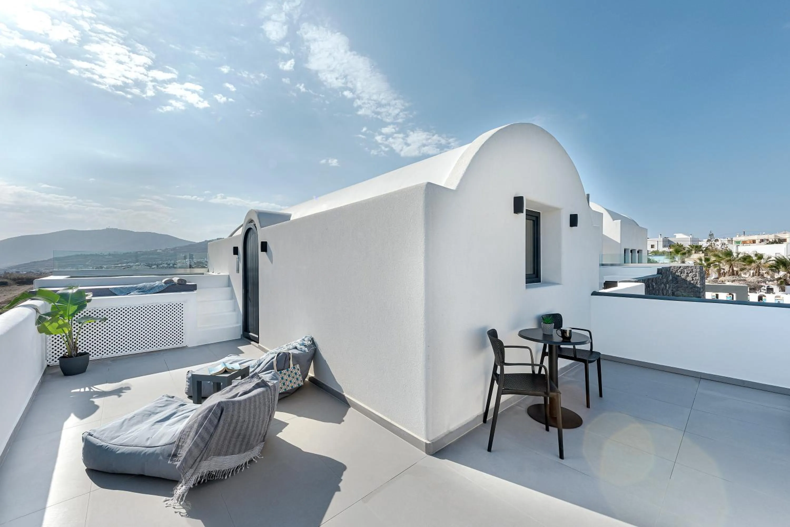 Patio in Onyx Hotel & Suites