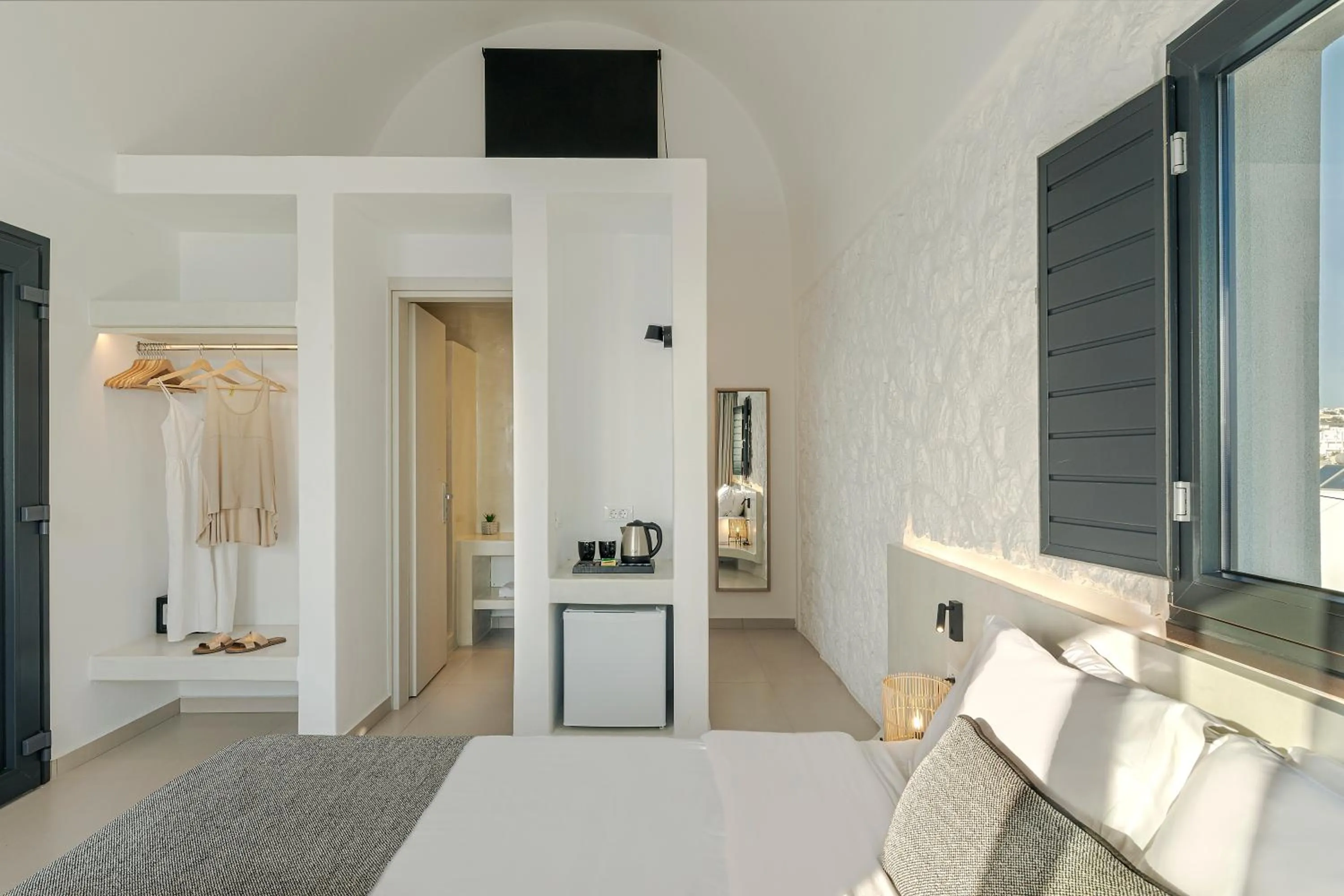 Bed in Onyx Hotel & Suites