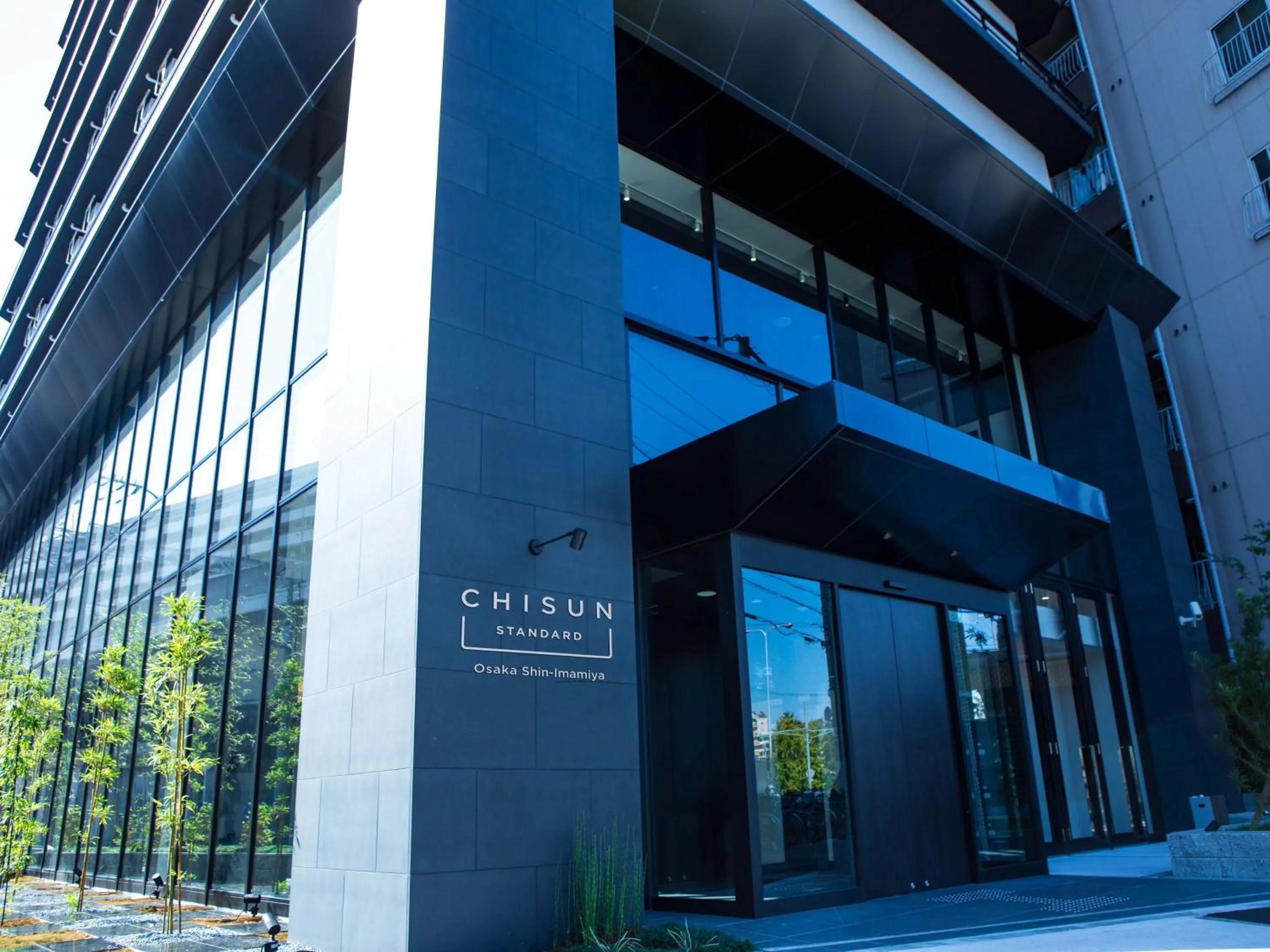 Property building in CHISUN STANDARD Osaka Shin-Imamiya