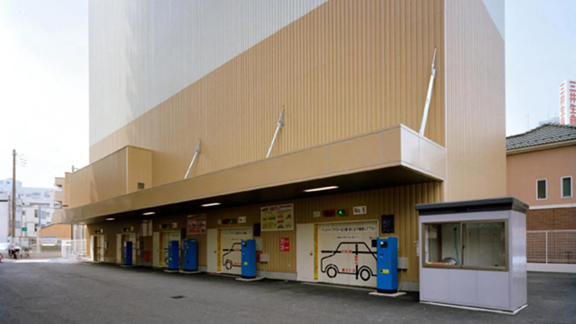 Property building in Toyoko Inn Takasaki eki Nishi guchi No 1