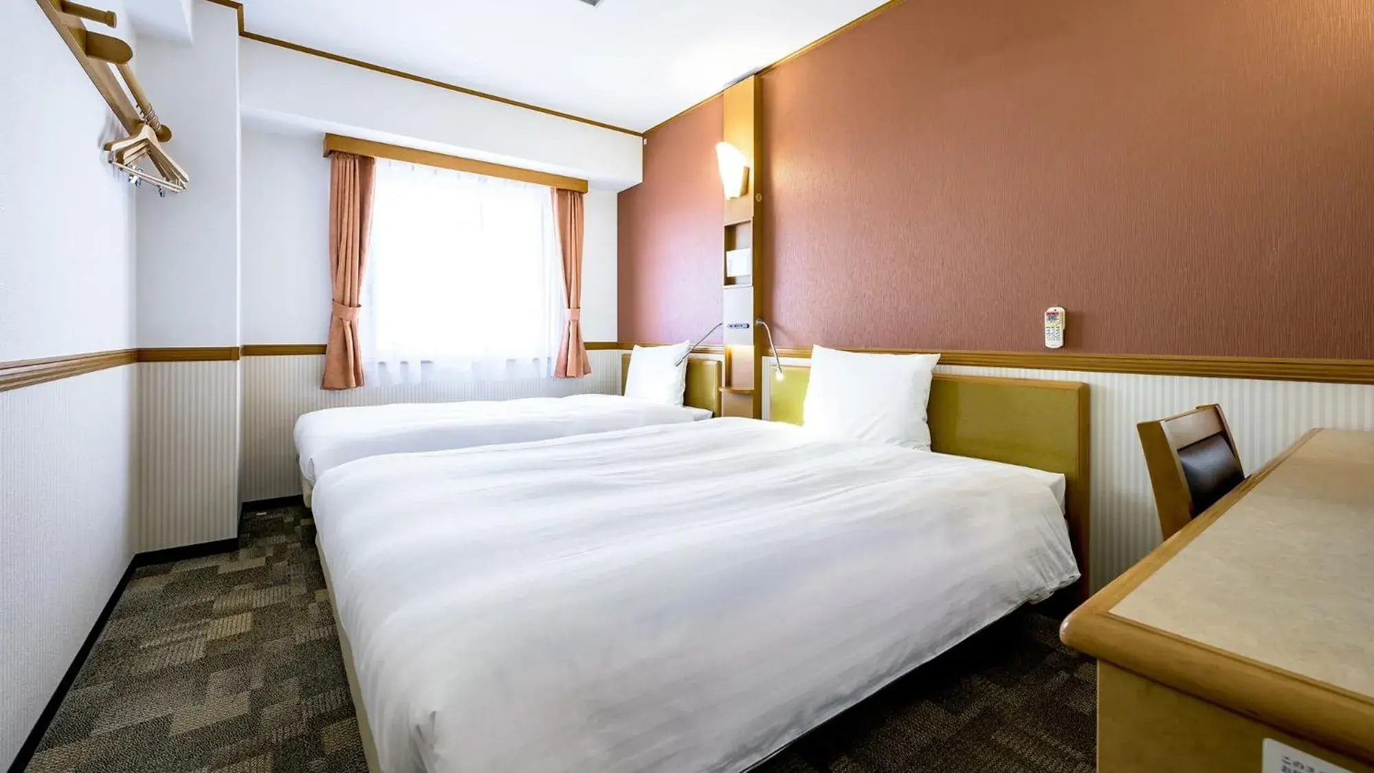 Family Twin Room - Smoking in Toyoko Inn Takasaki eki Nishi guchi No 1 Family Twin Room - Smoking in Toyoko Inn Takasaki eki Nishi guchi No 1