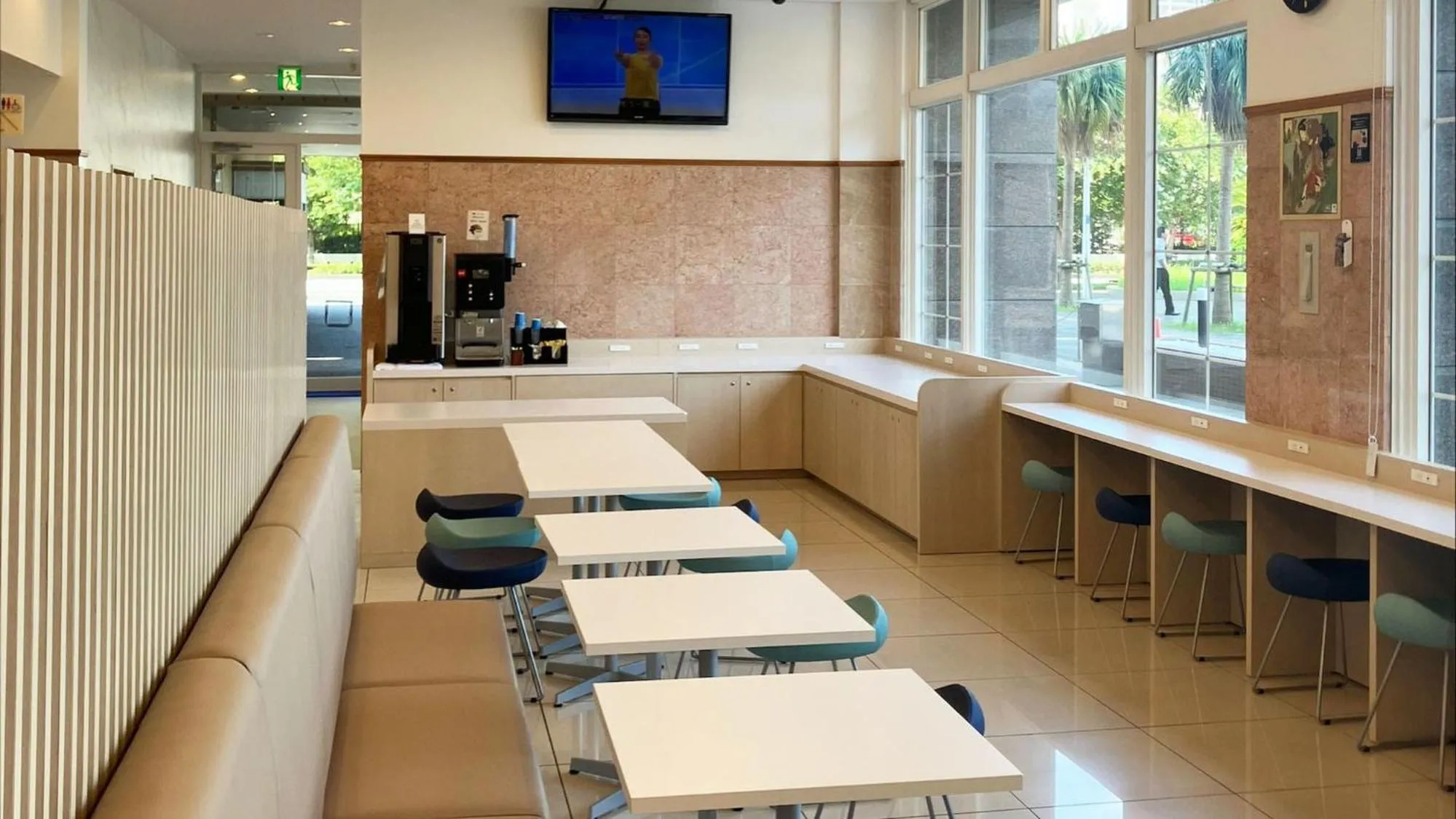 Lobby or reception in Toyoko Inn Chiba minato Ekimae