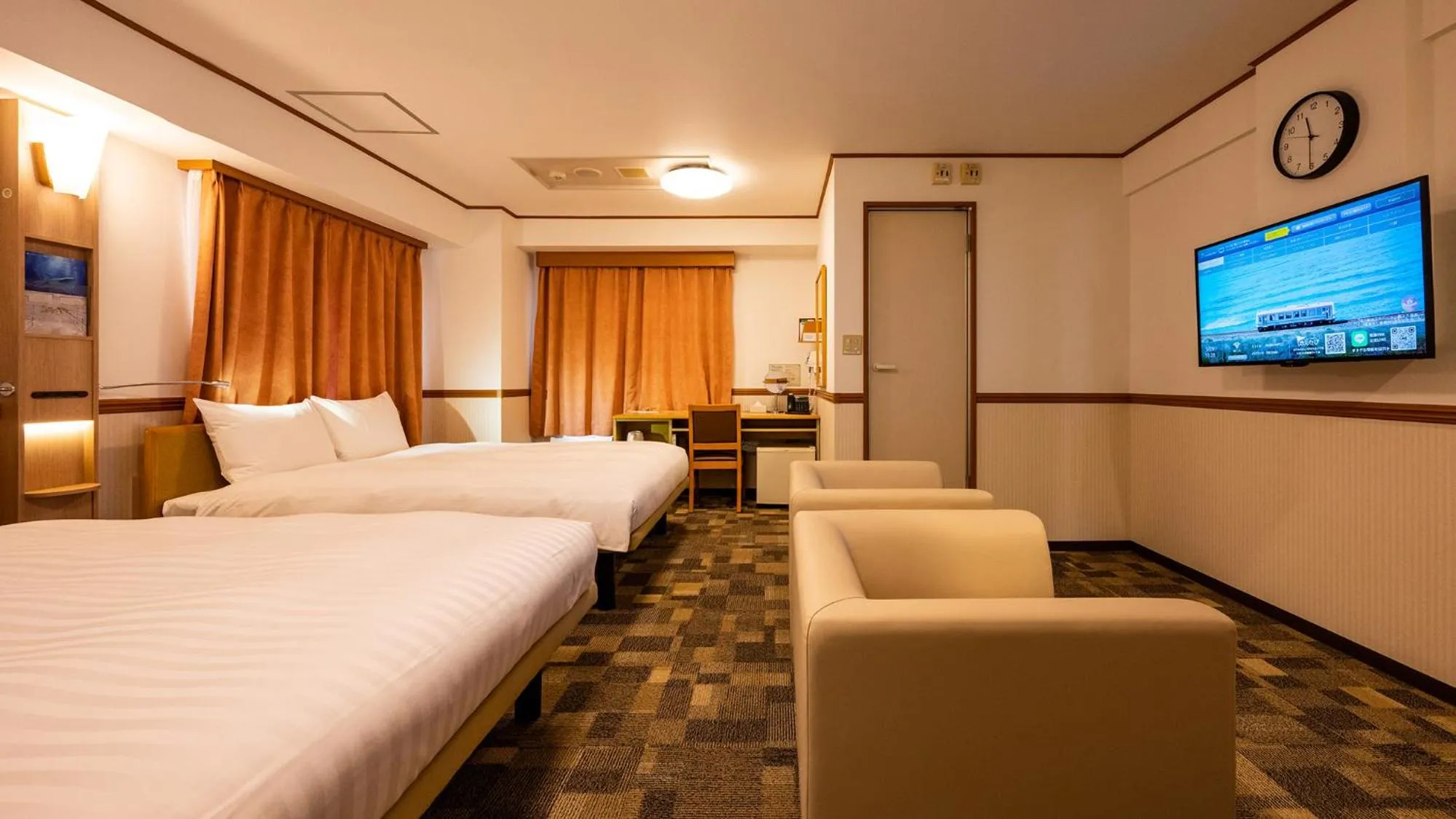 Bed in Toyoko Inn Chubu International Airport No1