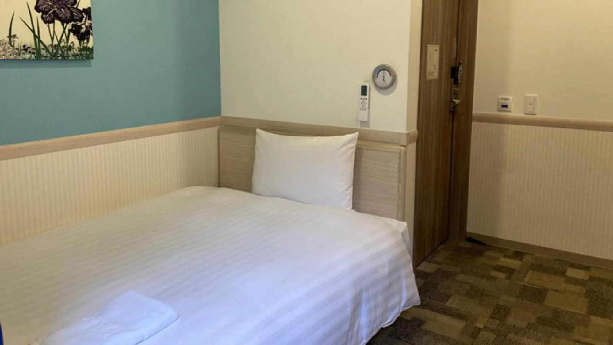 Bedroom, Bed in Toyoko Inn Kobe Sannomiya eki Shiyakusho Mae