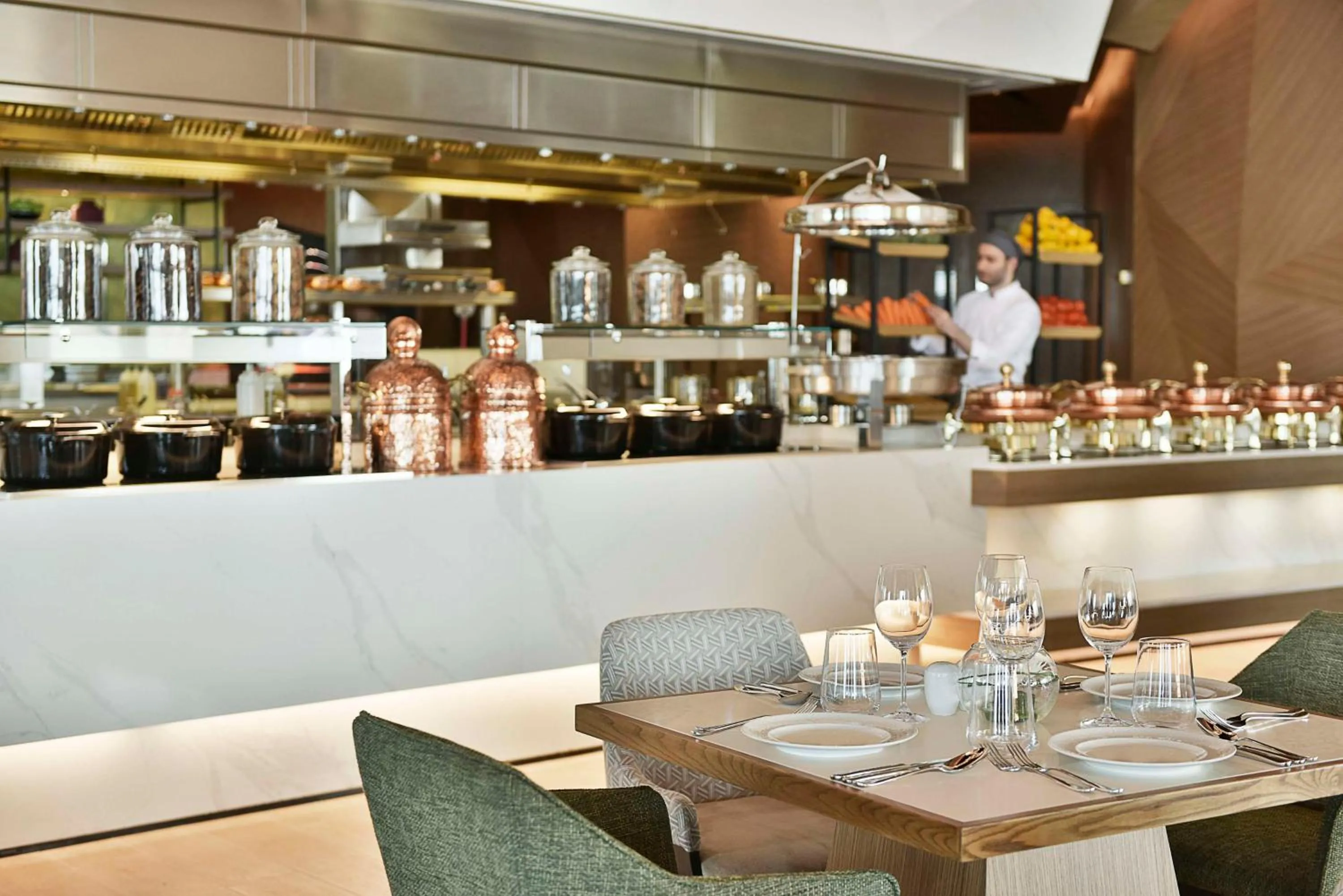 Restaurant/places to eat in Hilton Bahrain