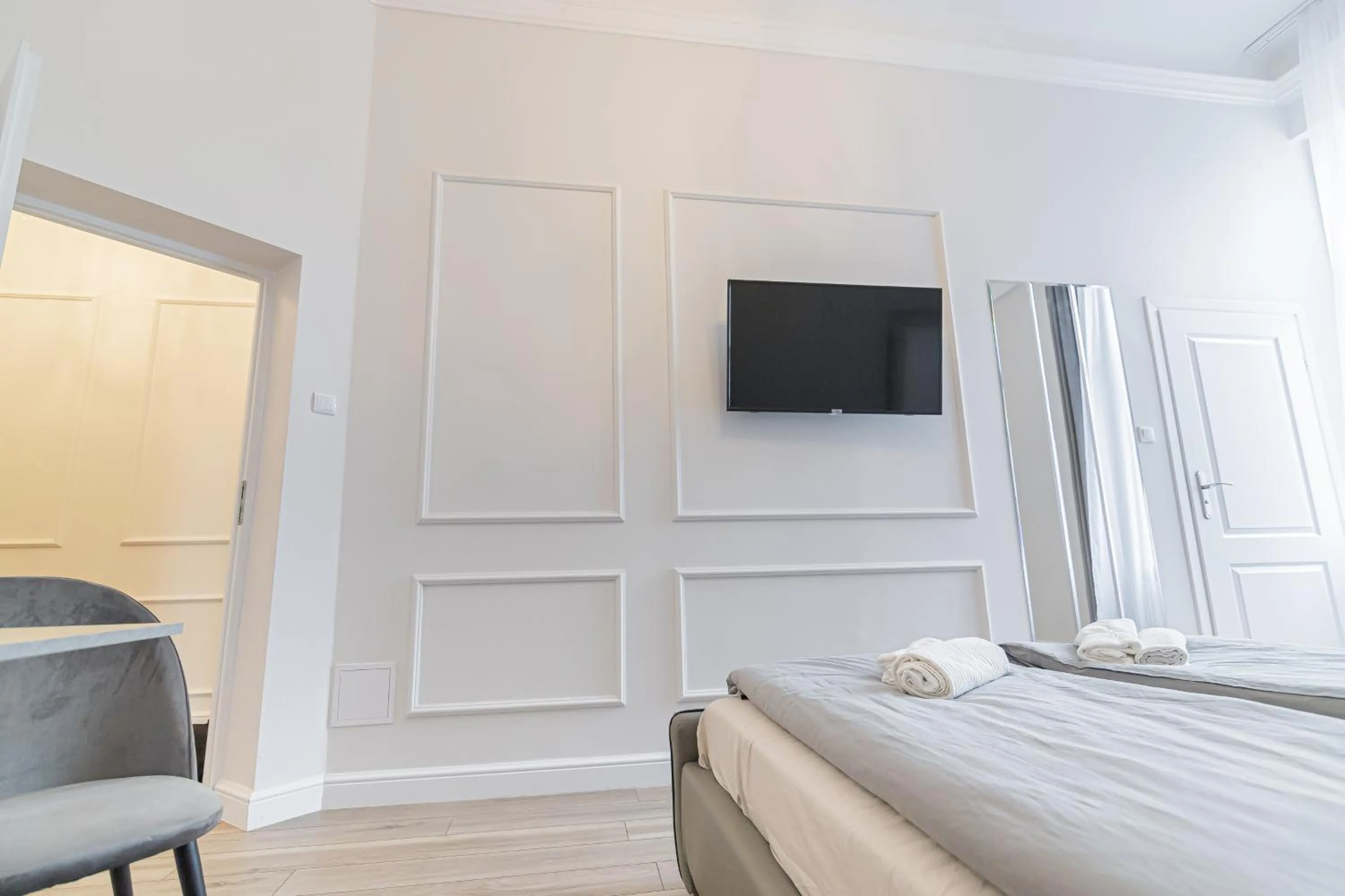 Deluxe Junior Suite in ROYAL Apartments