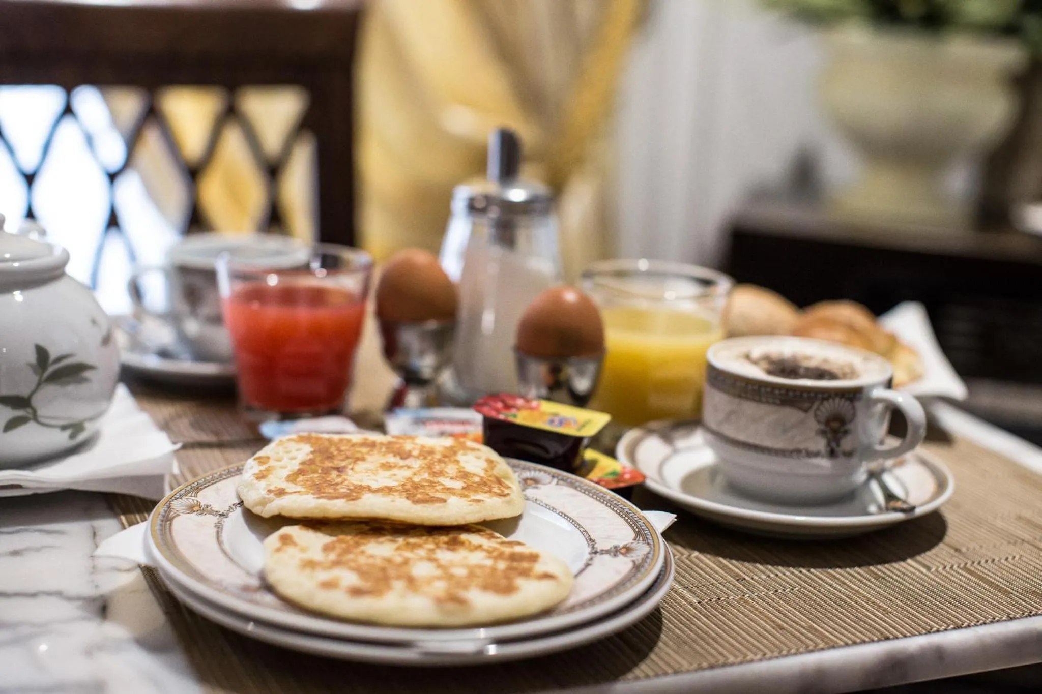 Continental breakfast in Hotel Grifo