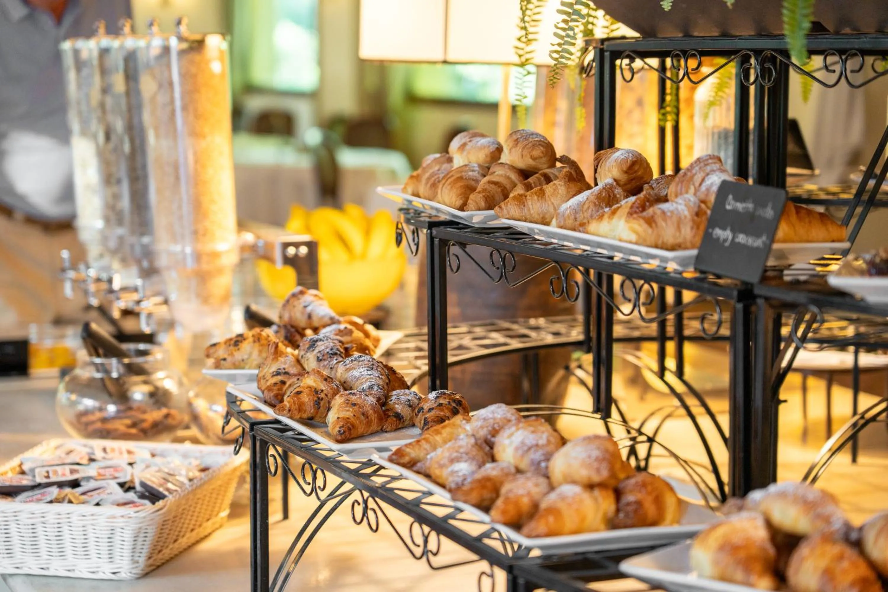 Breakfast in Borgo San Luigi