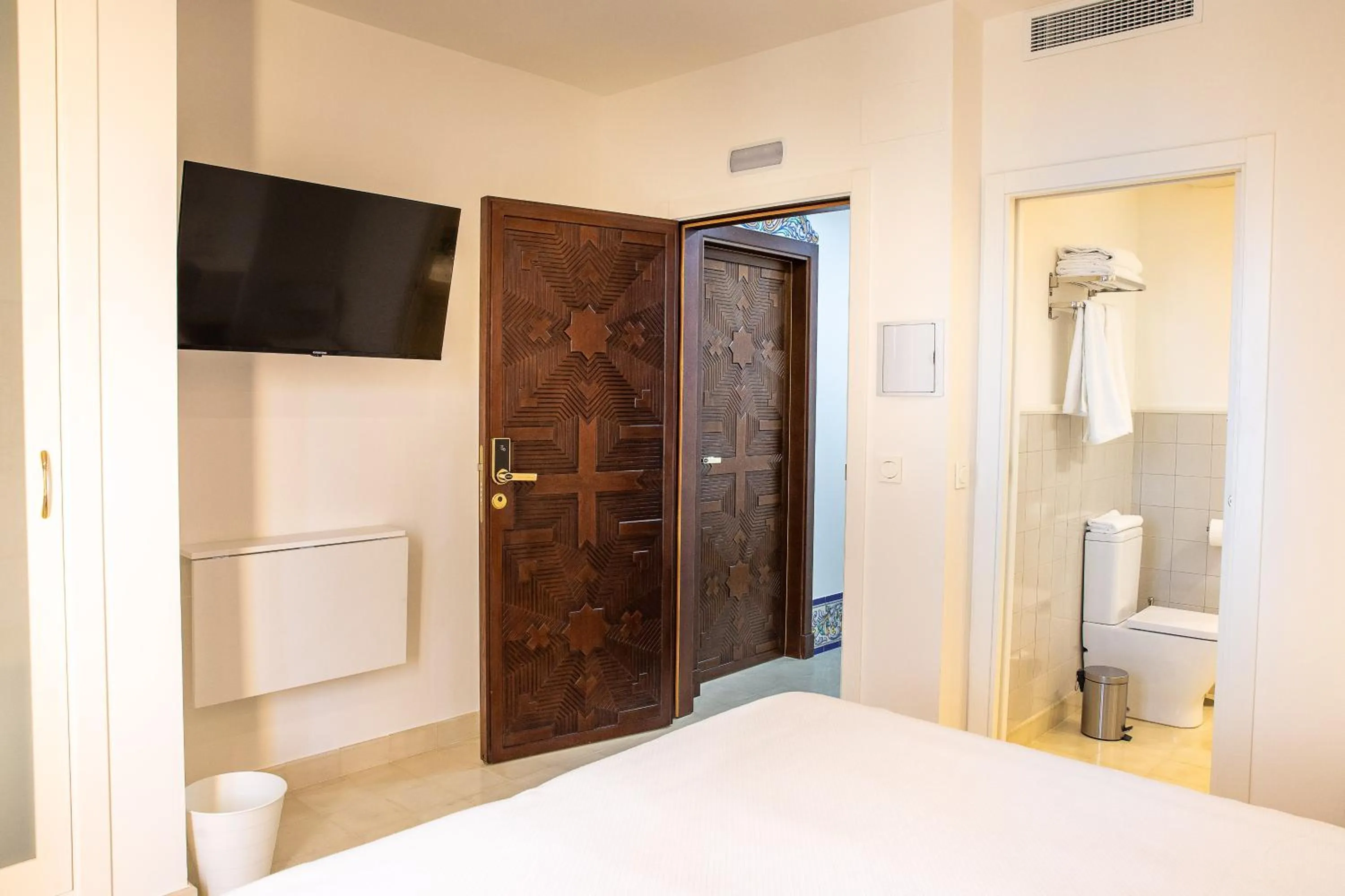 Photo of the whole room, Bed in Posada Boutique El Gallo Morón