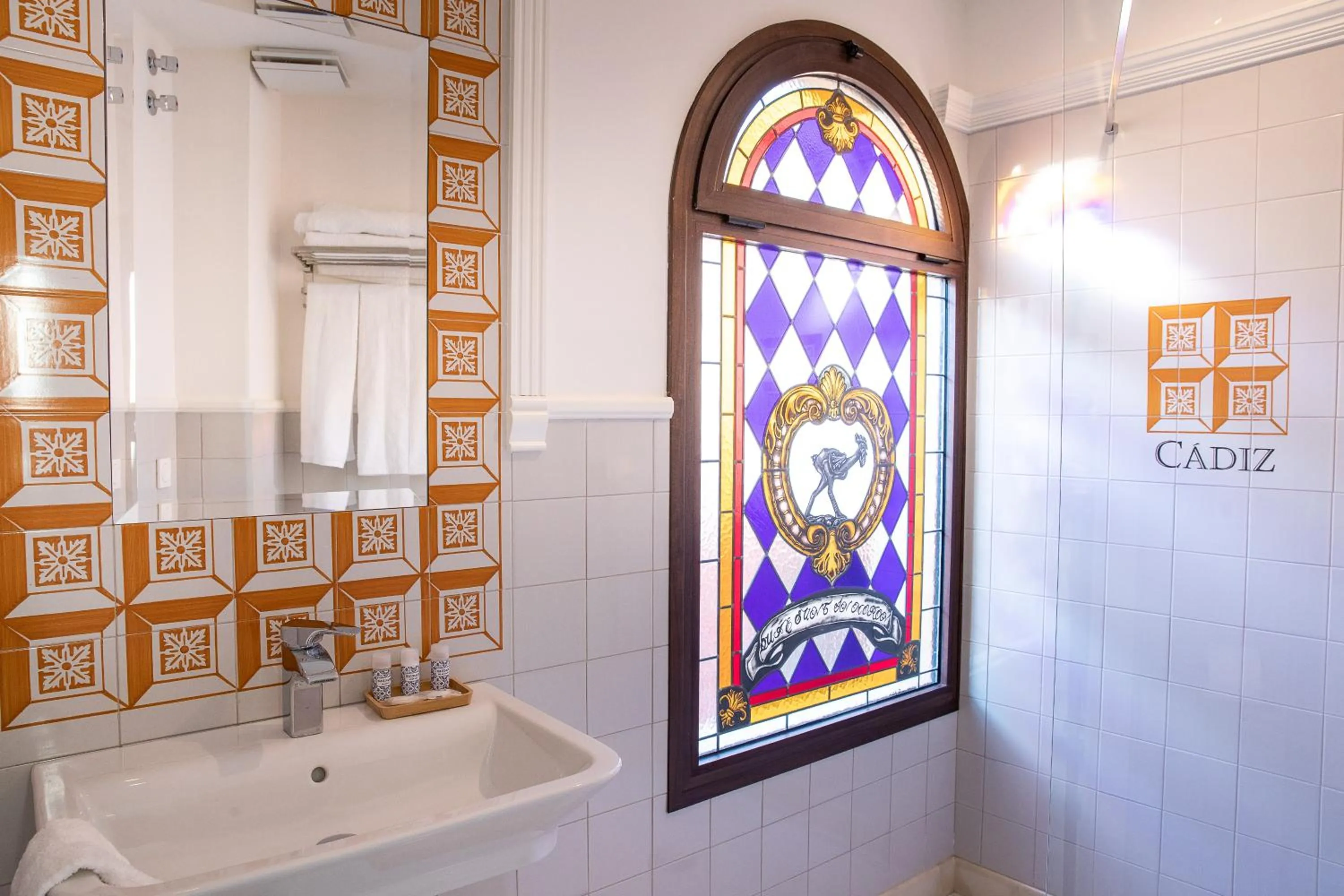 Bathroom in Posada Boutique El Gallo Morón