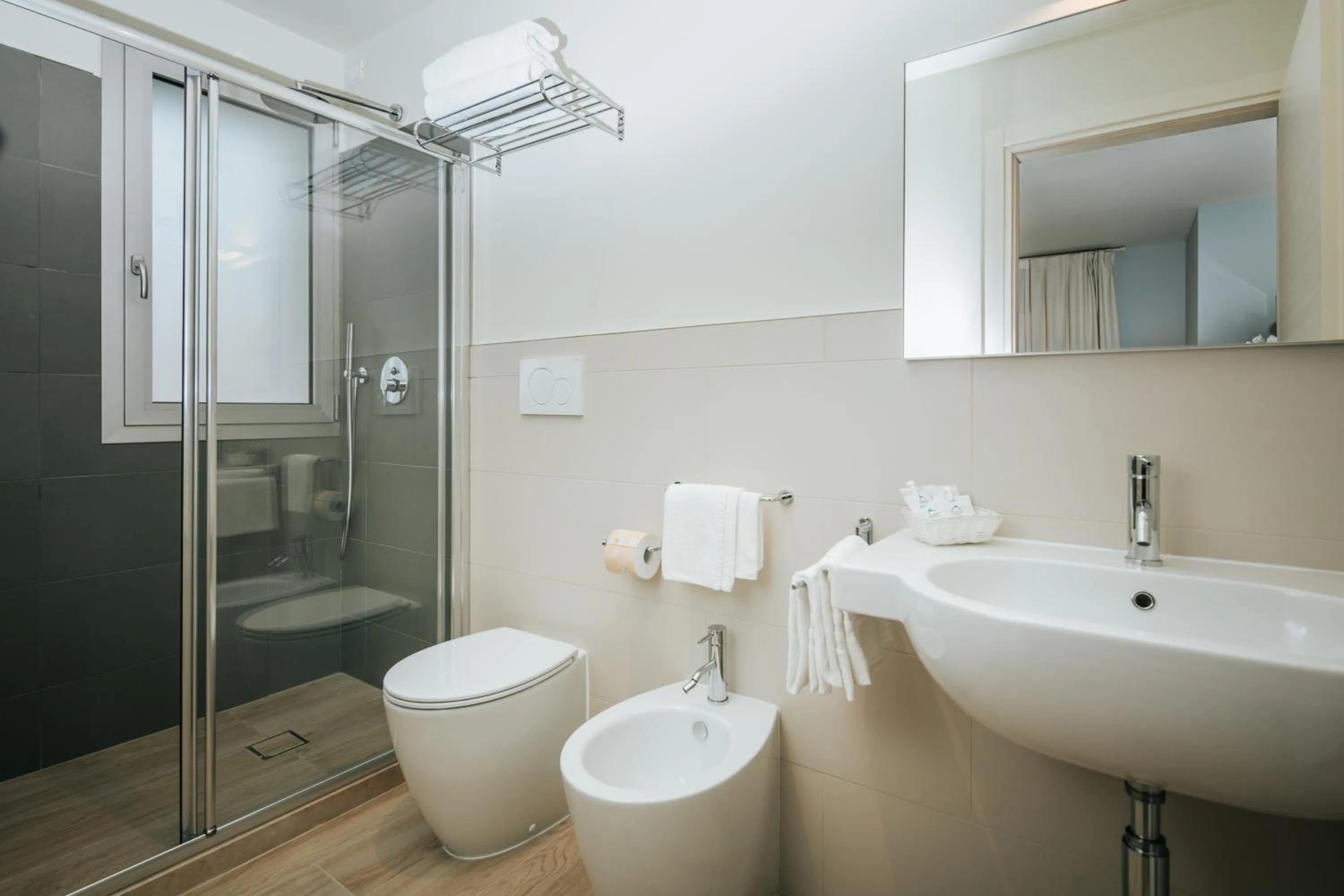 Shower in Aparthotel Touring