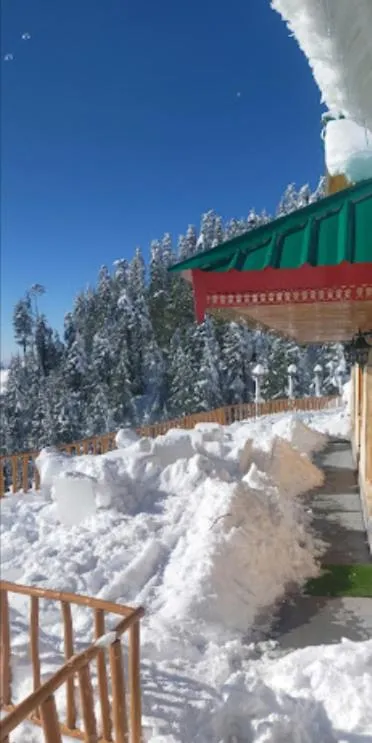 Restaurant/places to eat in Jomotel Talai