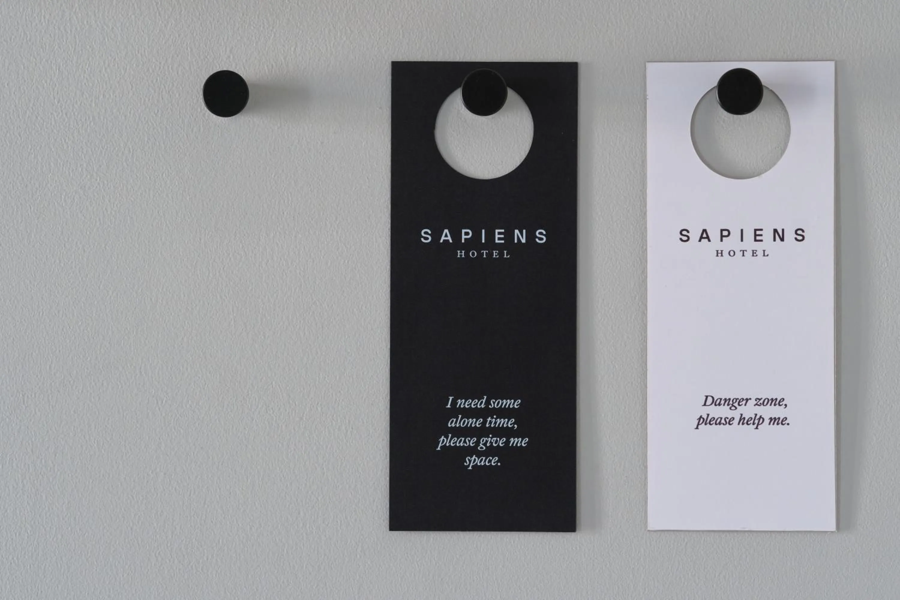 Decorative detail in Sapiens Hotel