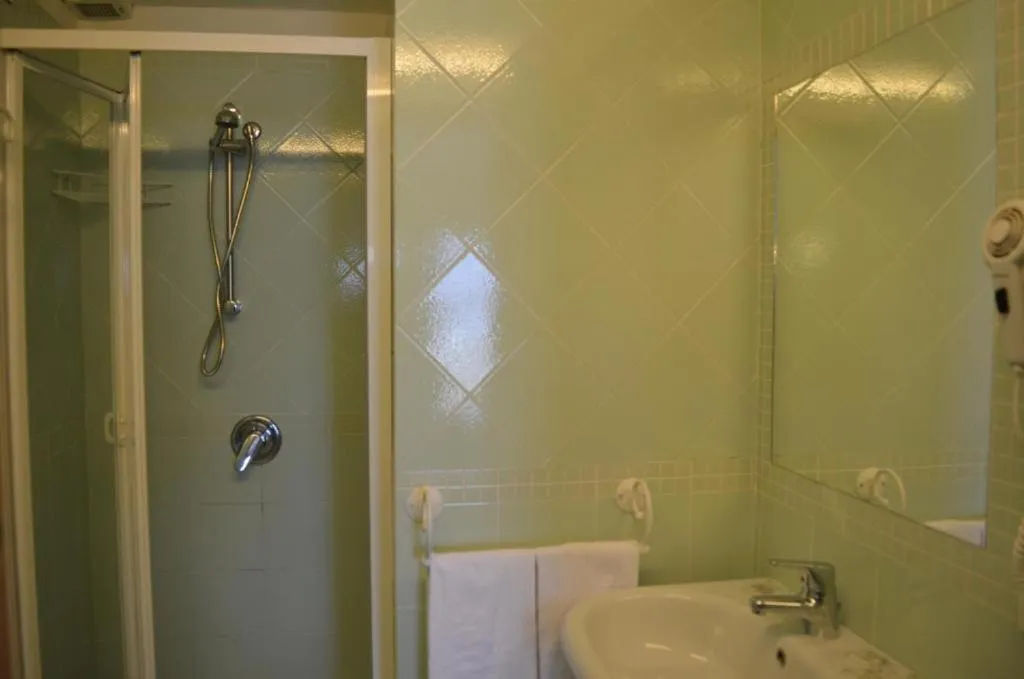 Shower in Residence Le Terrazze