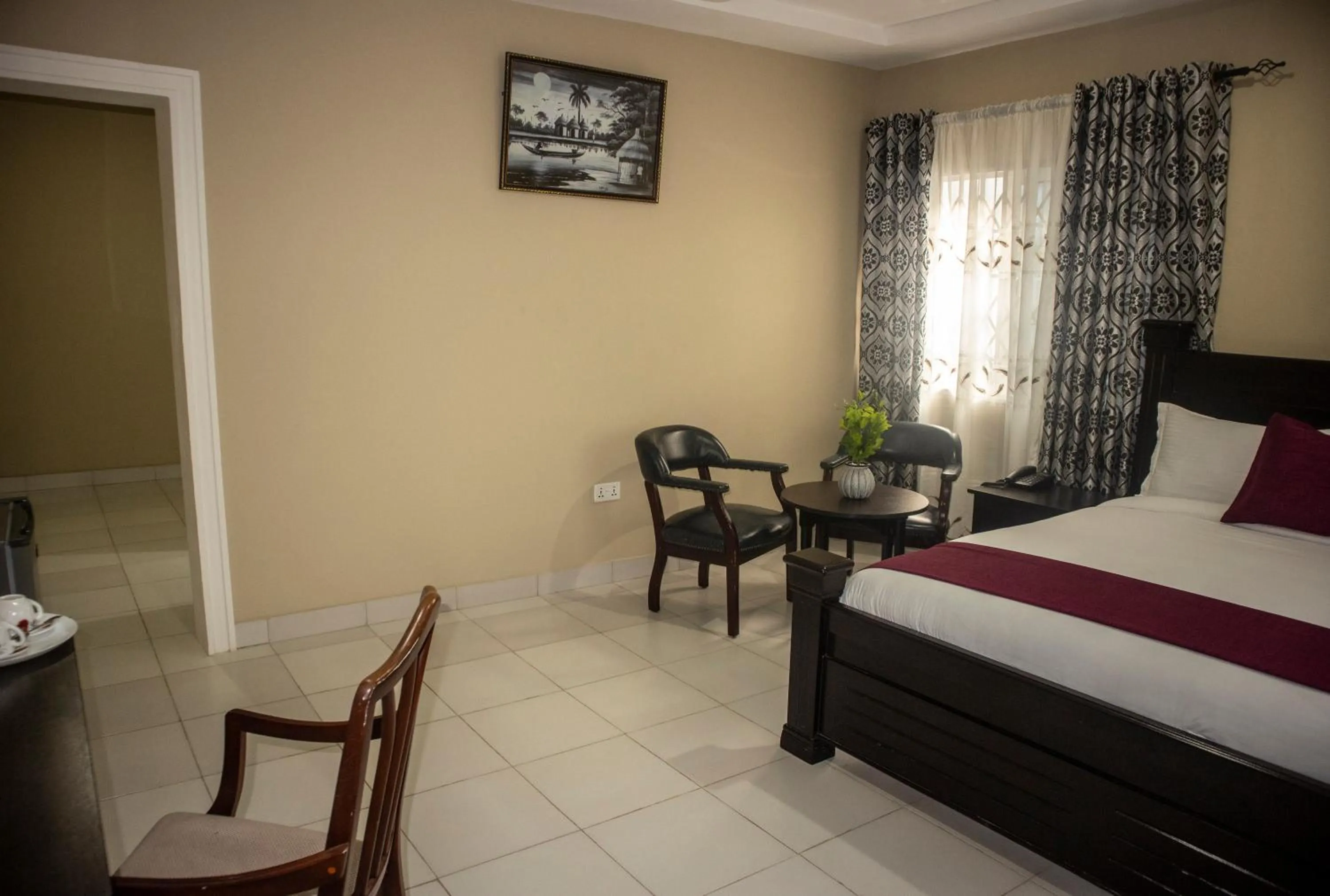 Photo of the whole room, Bed in Kislas Luxury Hotel