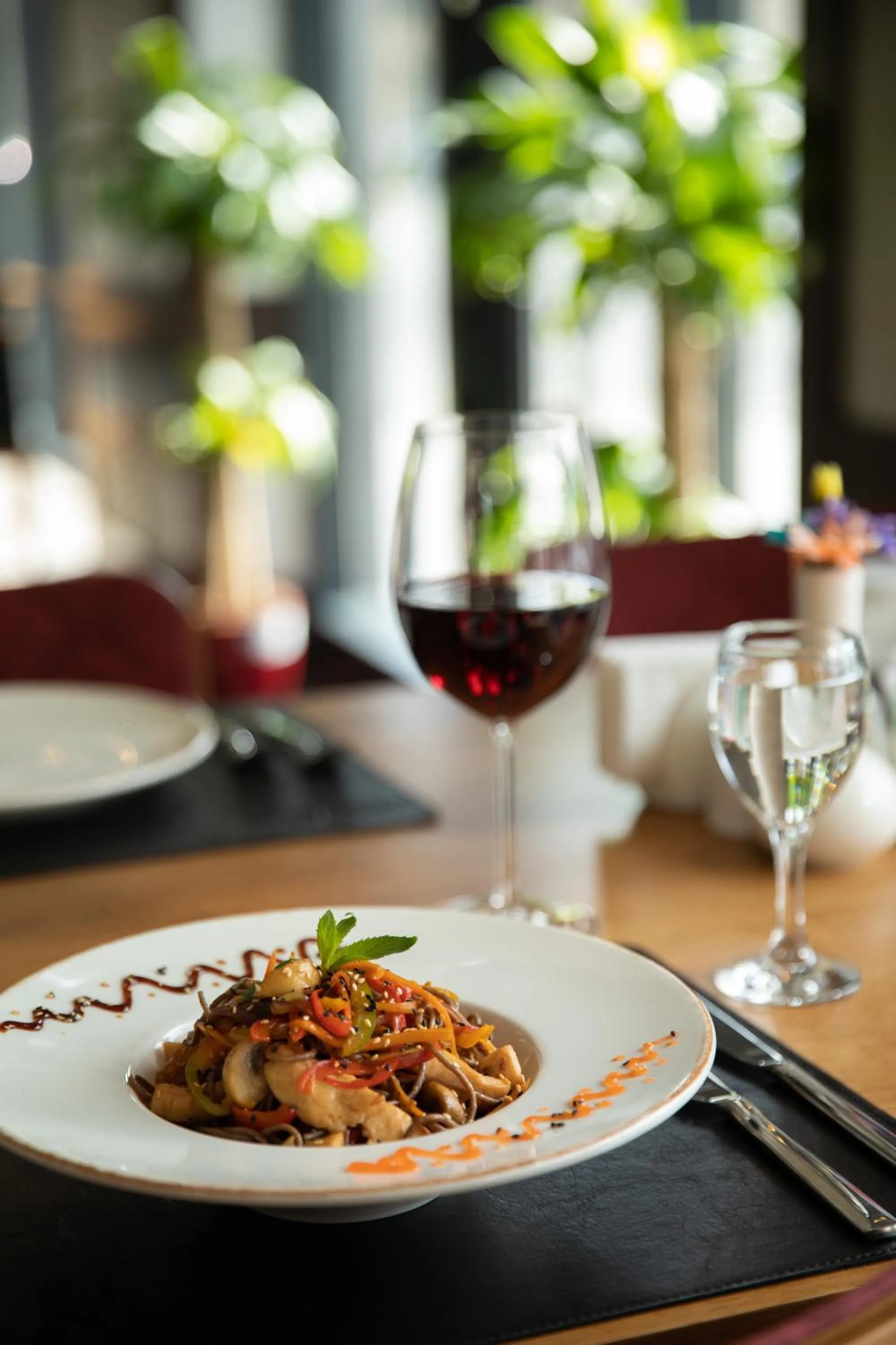 Restaurant/places to eat in Premium Hotel Ganja