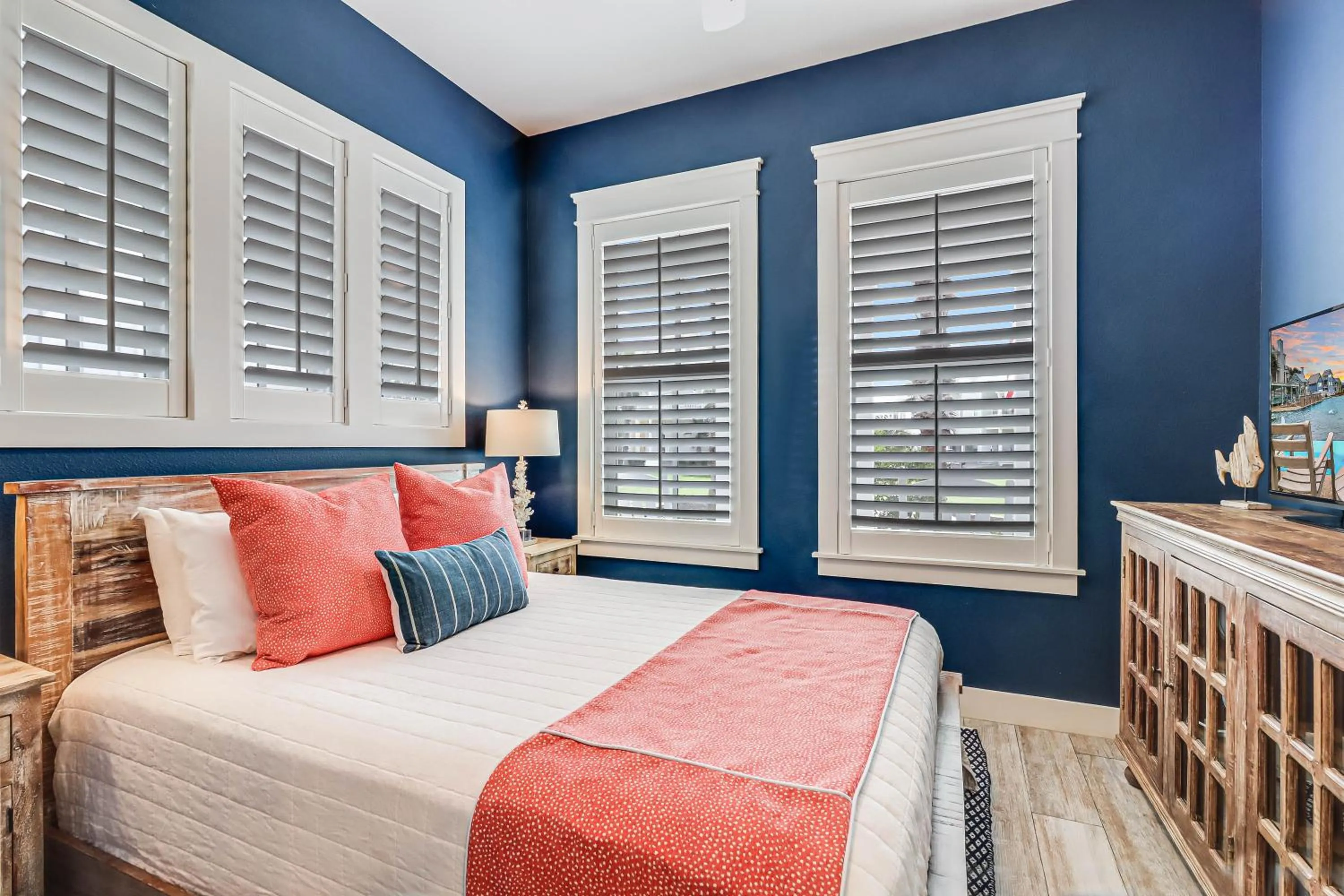 Other, Bed in A Shore Thing 188 RO