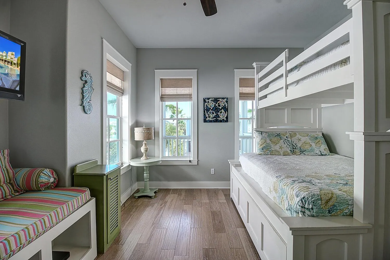 Other, Bed in Blue Willow 187 BE