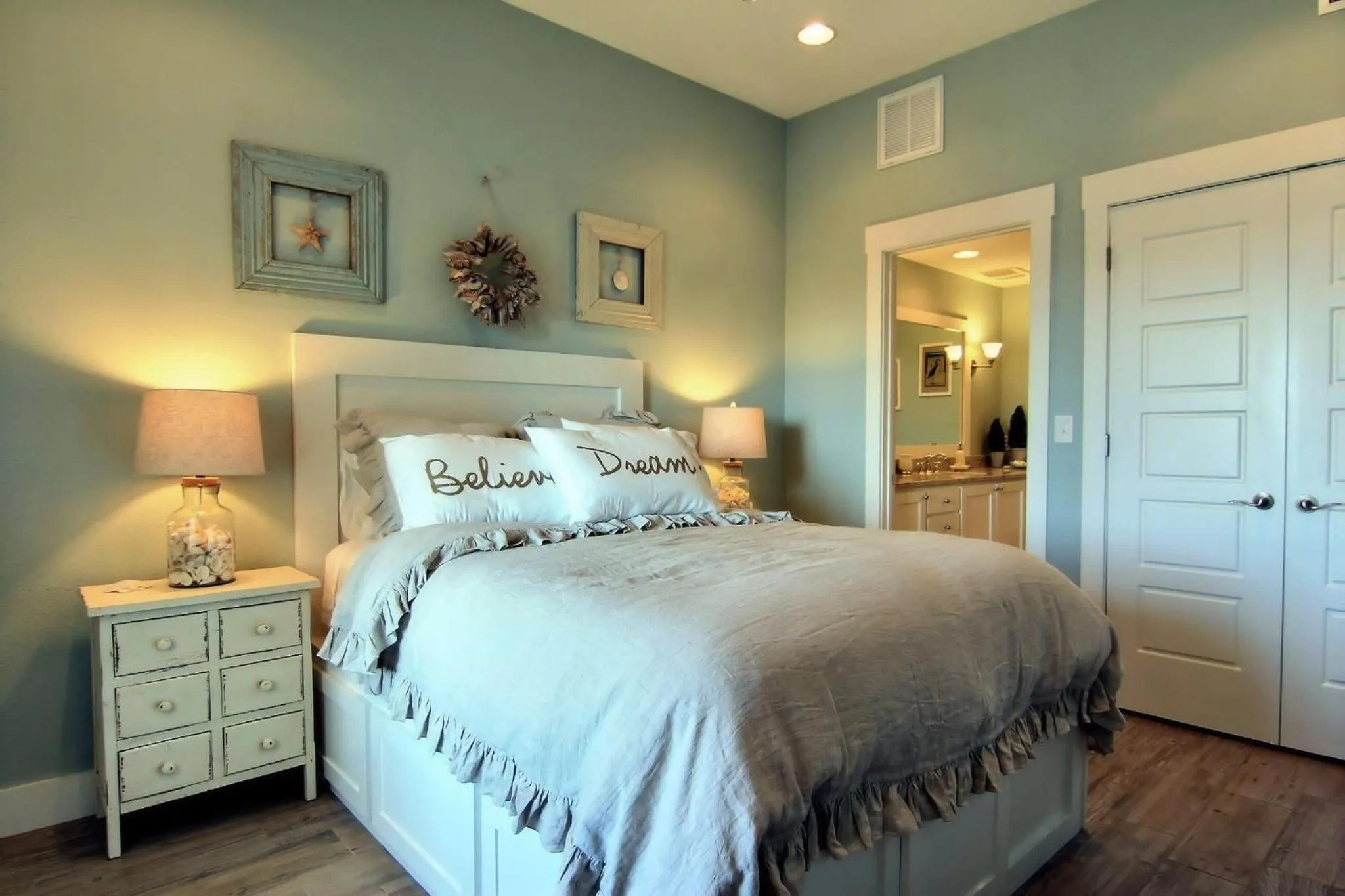 Other, Bed in By the Sea TC 2303