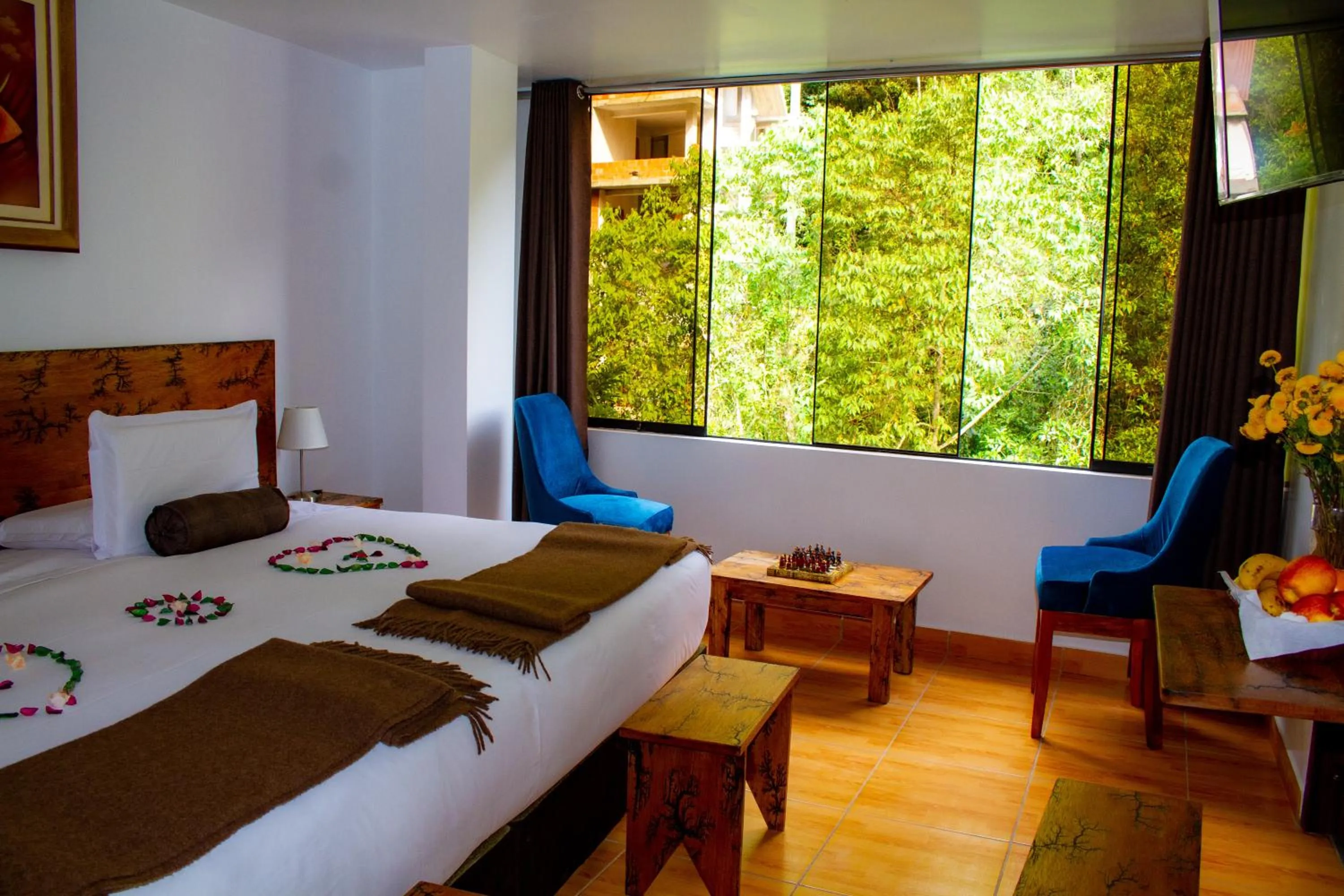 Photo of the whole room, Bed in Hotel Tara Machupicchu