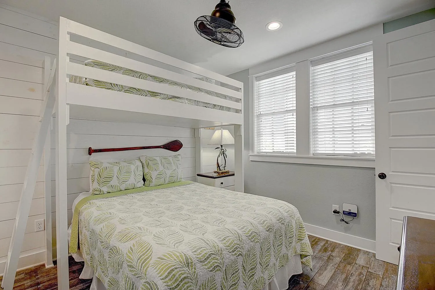 Other, Bed in C Side TC 1208