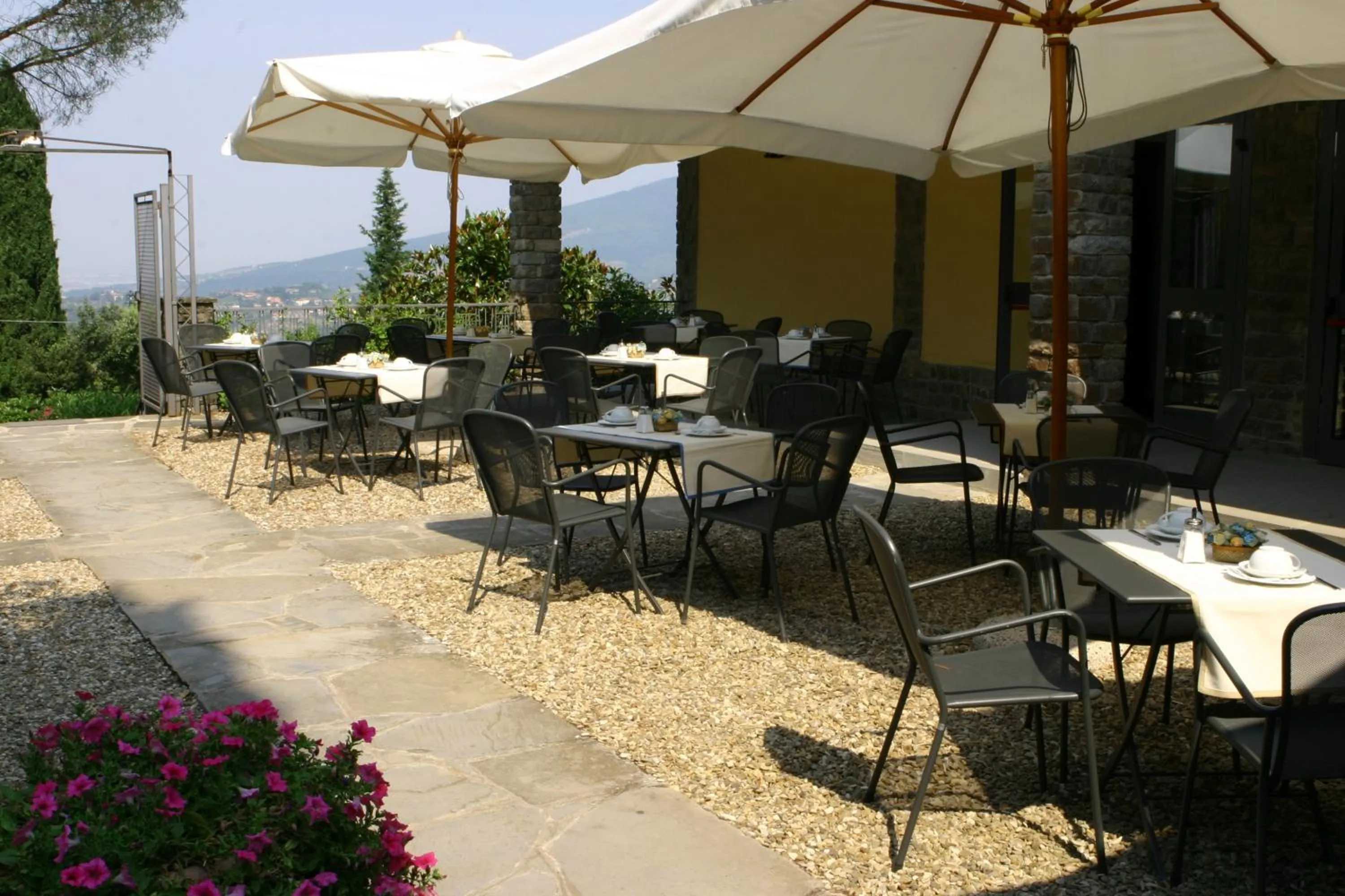 Restaurant/places to eat in Hotel Villa Dei Bosconi