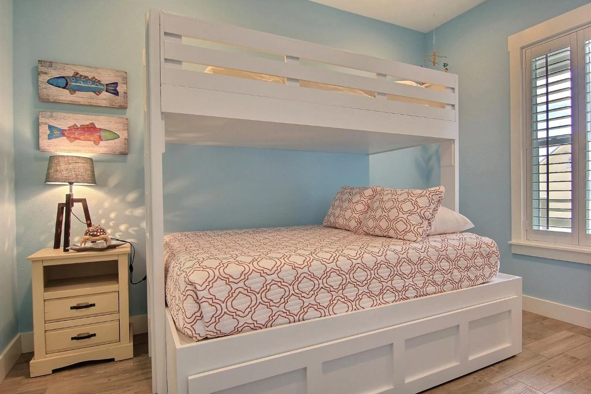 Other, Bed in Coral Sunset TC 2205