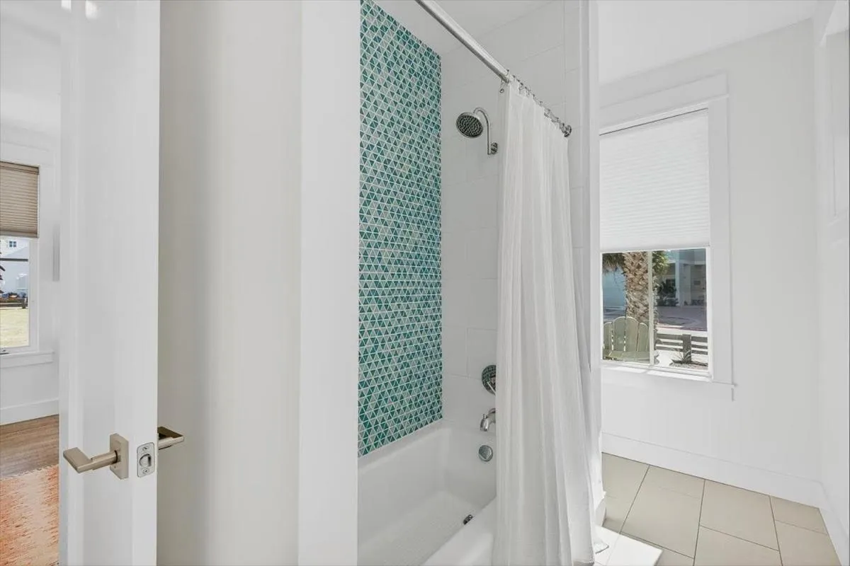 Other in La Ola 261 BE