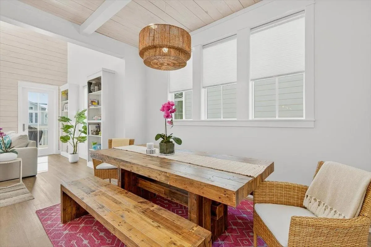 Other in La Ola 261 BE