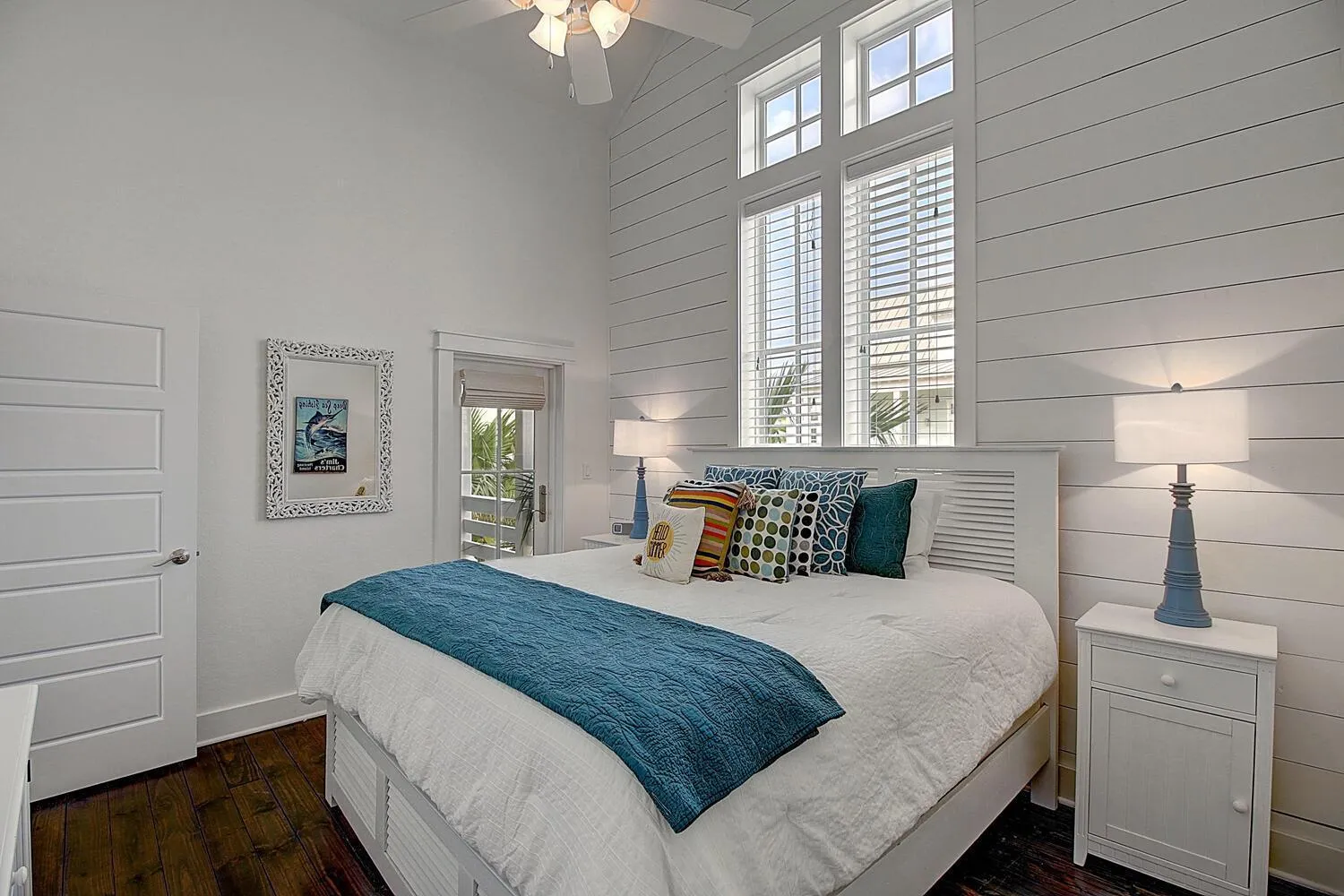 Other, Bed in No Limit 251 BE