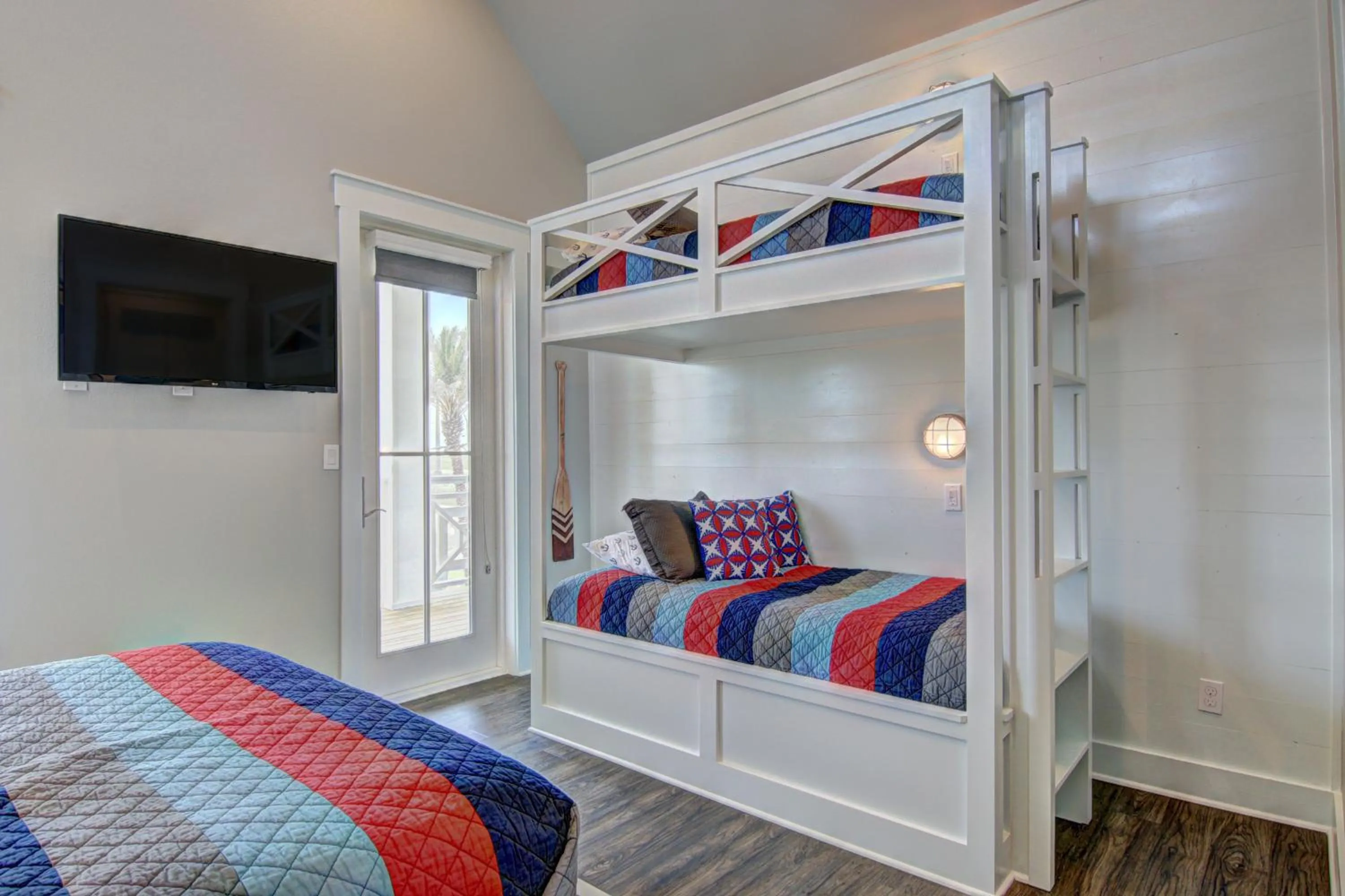 Other, Bed in Off The Beachin Path 103 FI