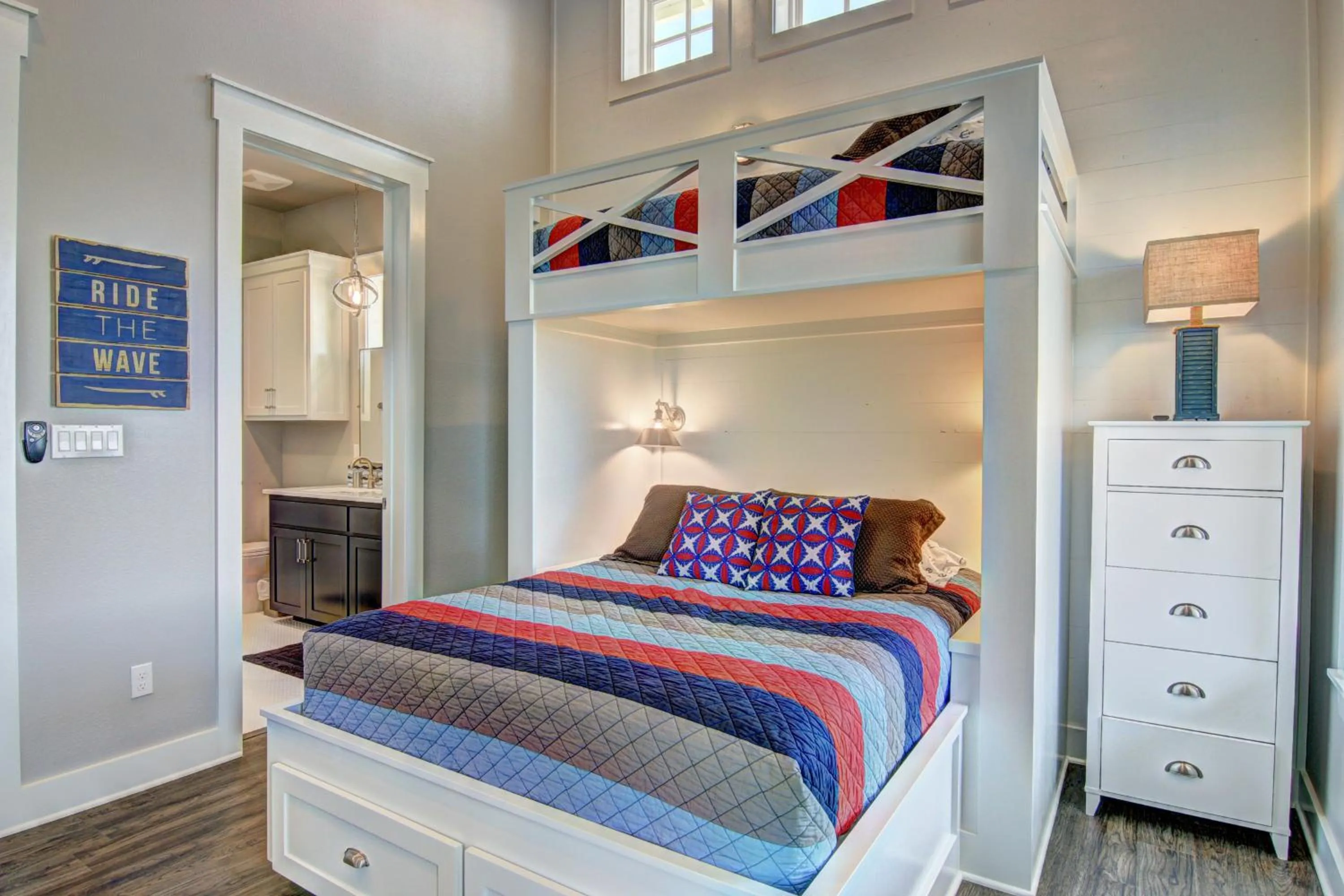 Other, Bed in Off The Beachin Path 103 FI