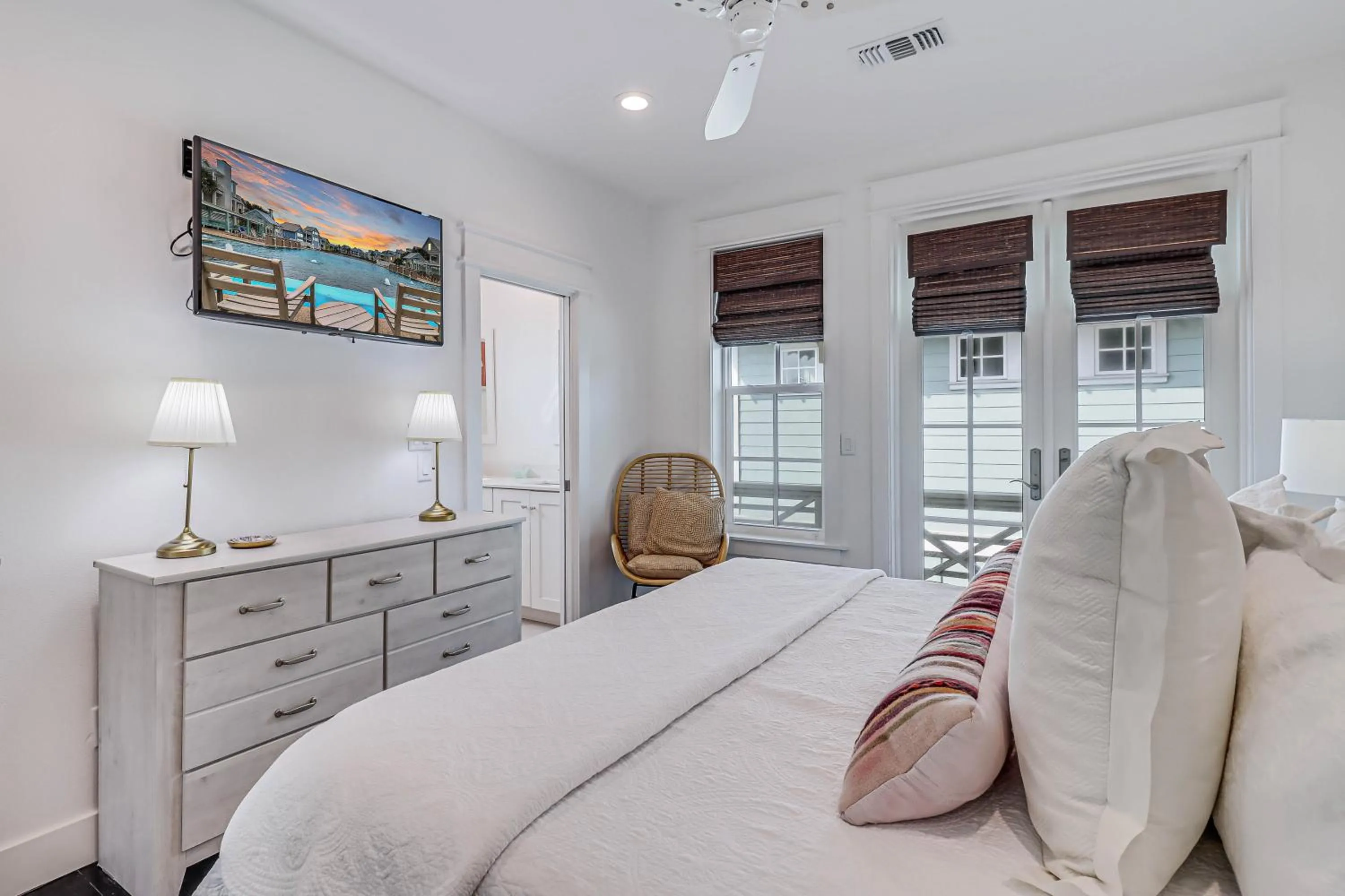 Other, Bed in One Particular Harbor 119 FI