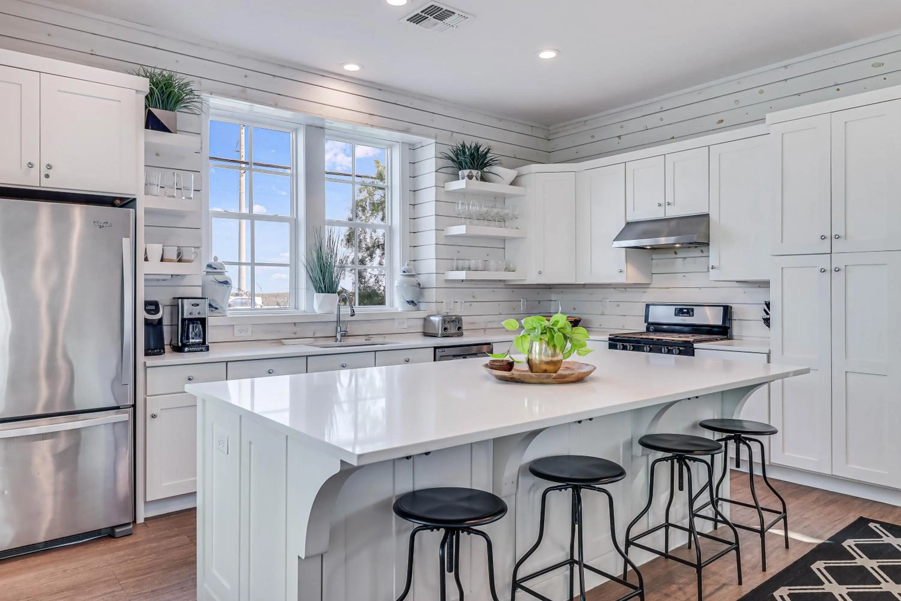 Other in One Particular Harbor 119 FI