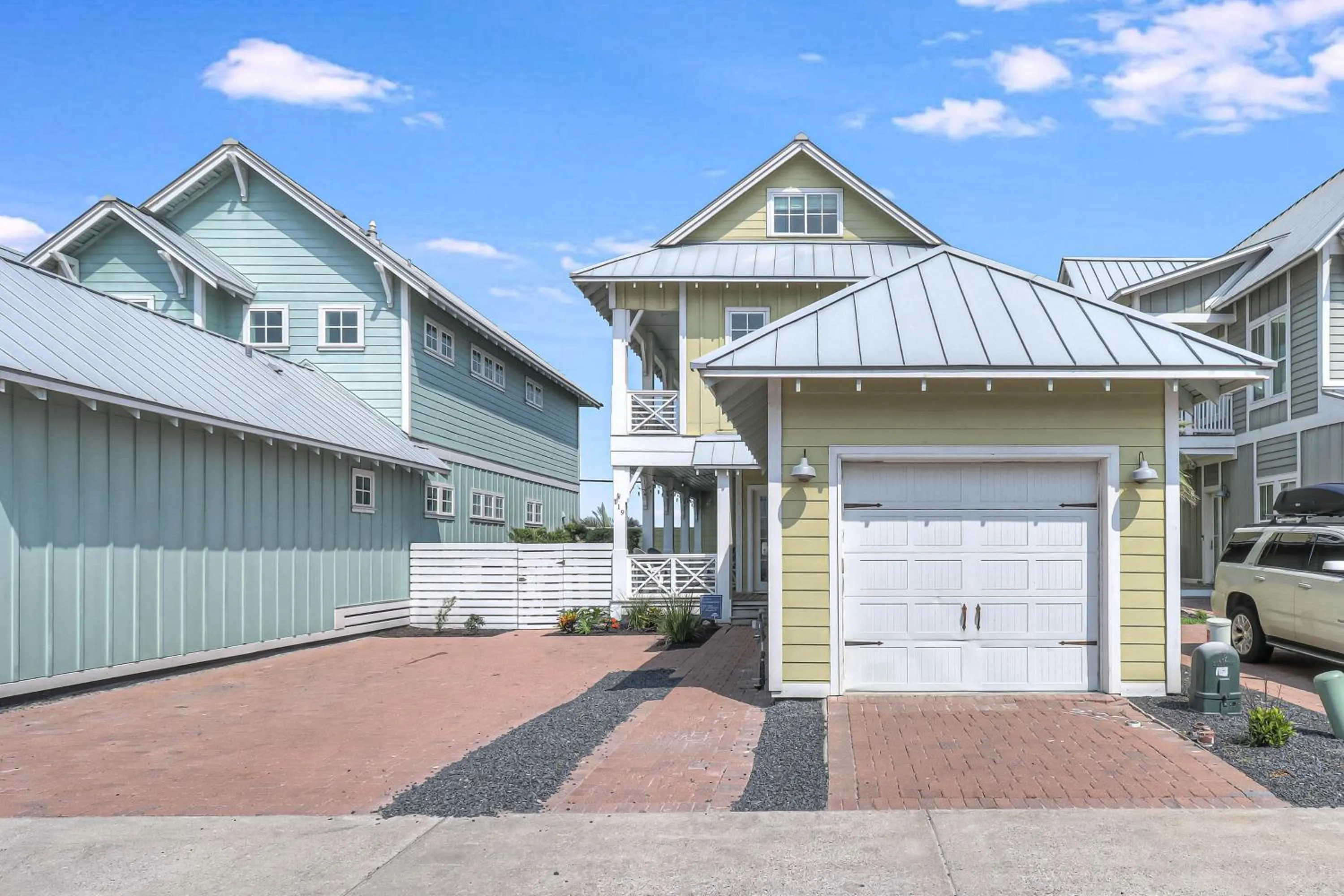 Other in One Particular Harbor 119 FI