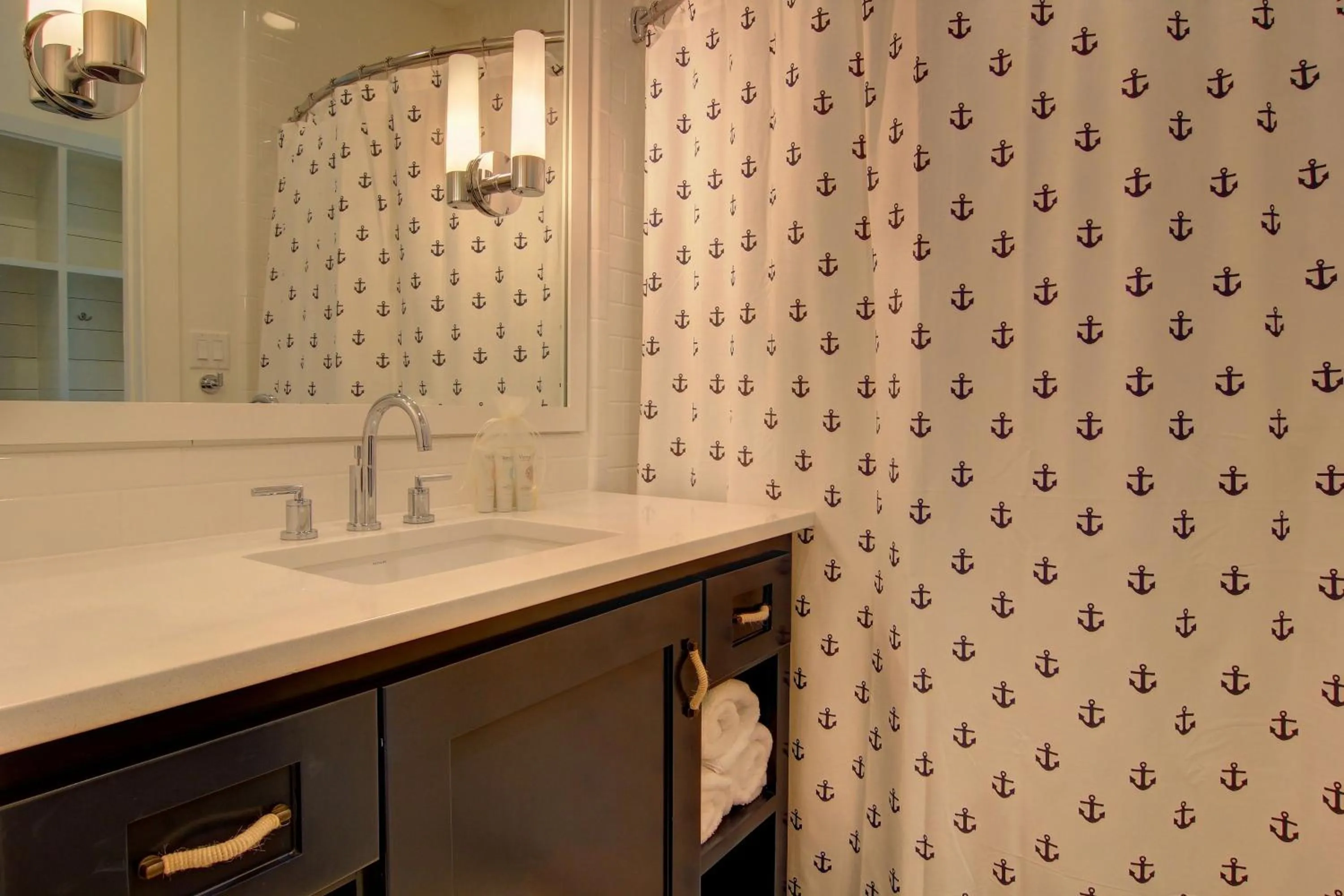 Other in Salt and Light 192 RO