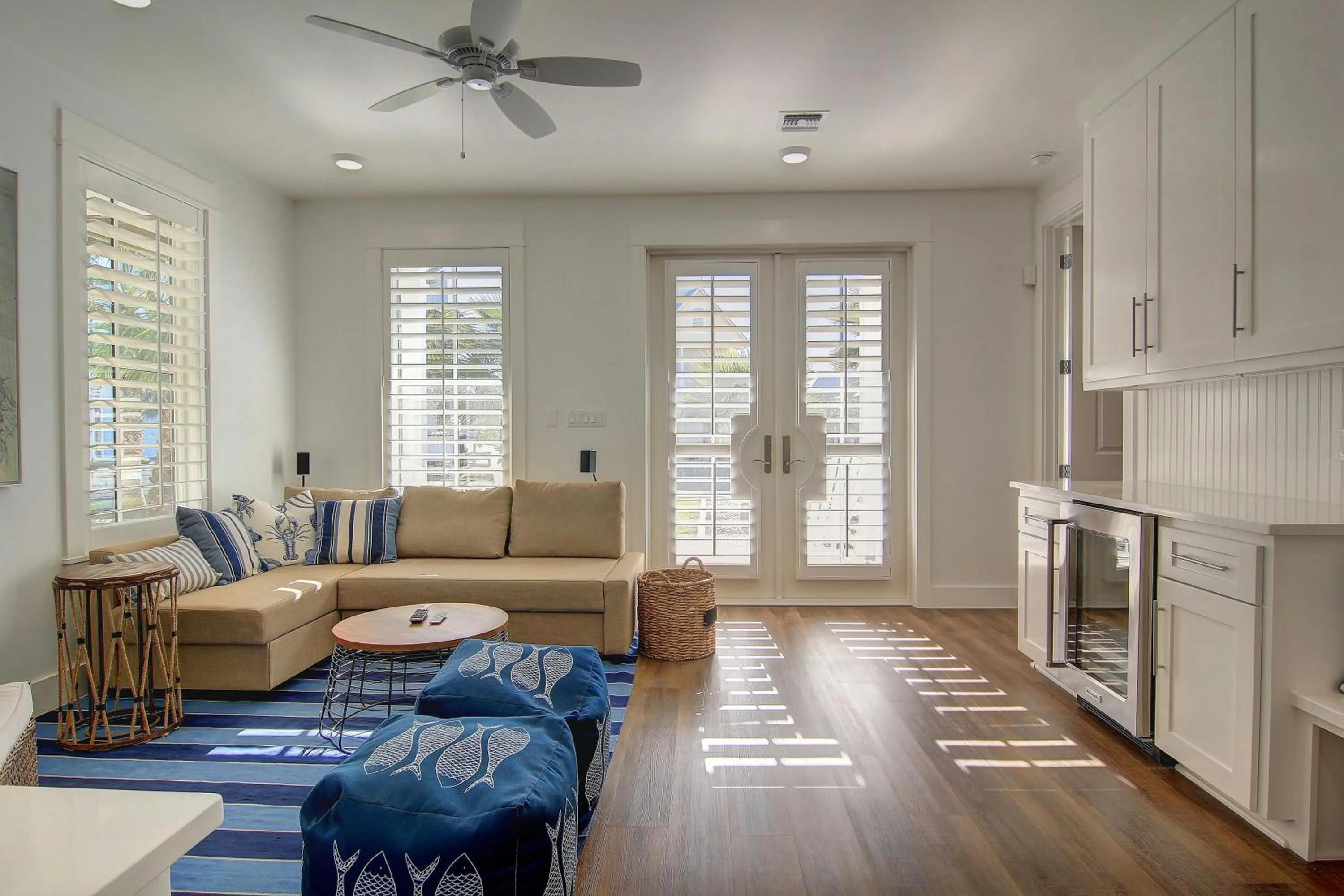 Other in Salt and Light 192 RO